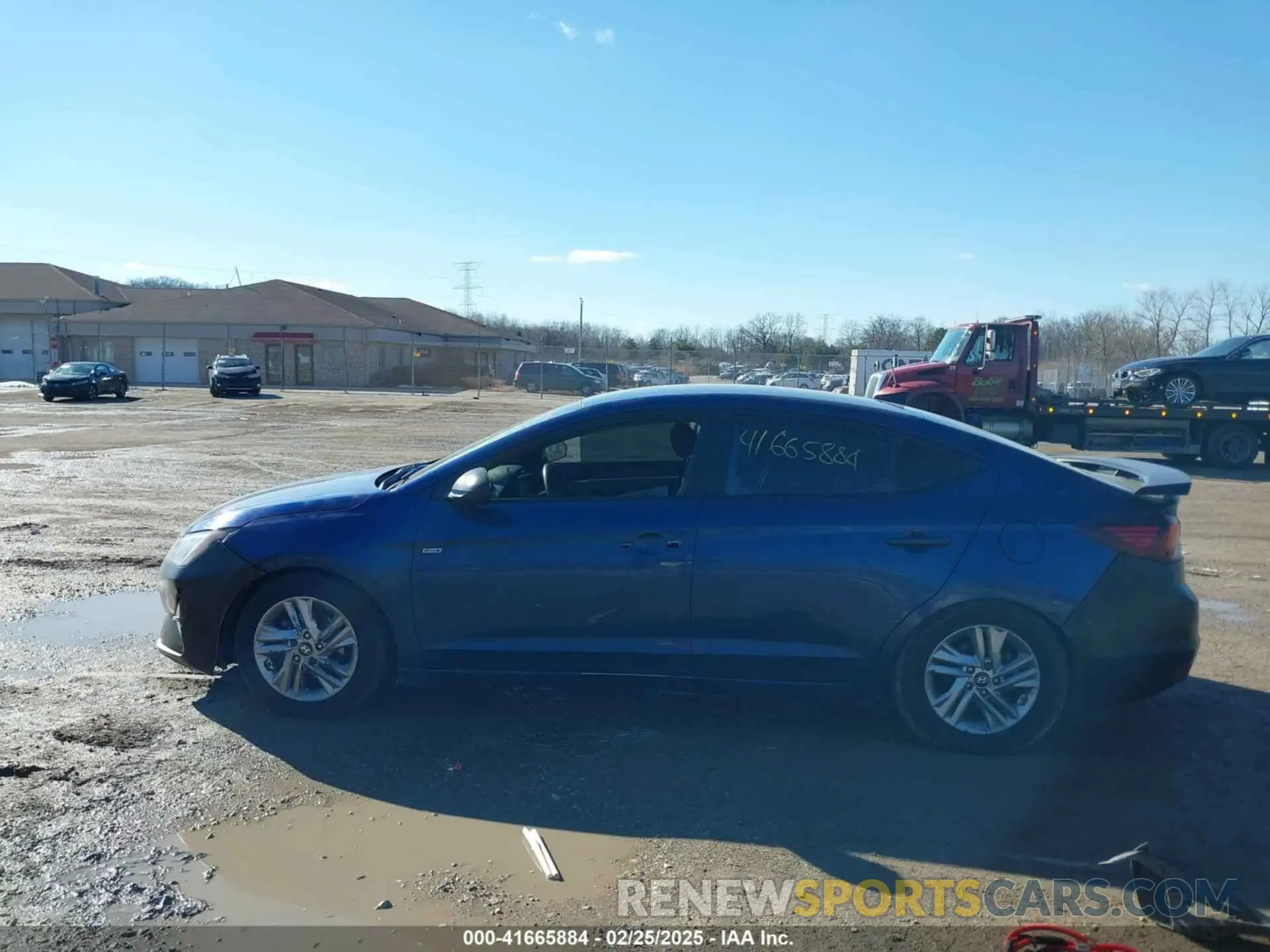 14 Photograph of a damaged car 5NPD84LF6KH434723 HYUNDAI ELANTRA 2019