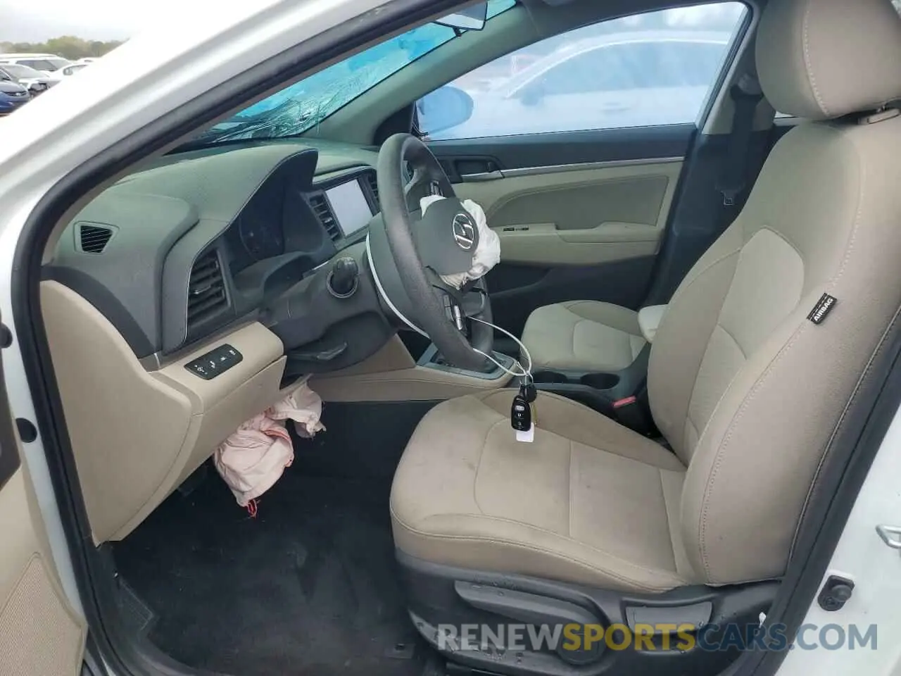 7 Photograph of a damaged car 5NPD84LF6KH470847 HYUNDAI ELANTRA 2019