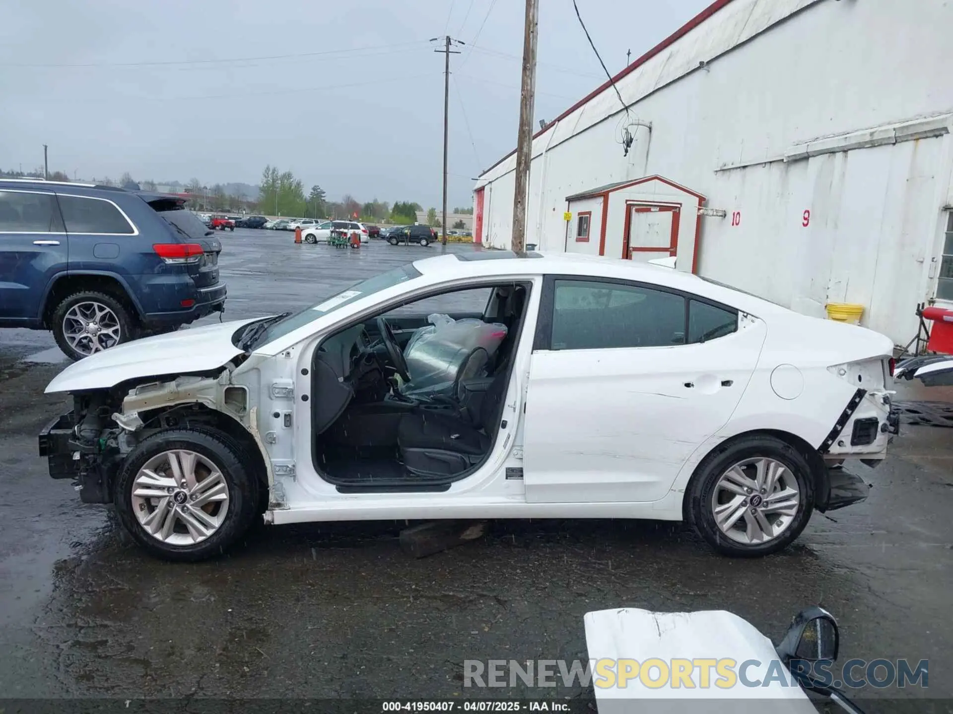 15 Photograph of a damaged car 5NPD84LF6KH476888 HYUNDAI ELANTRA 2019