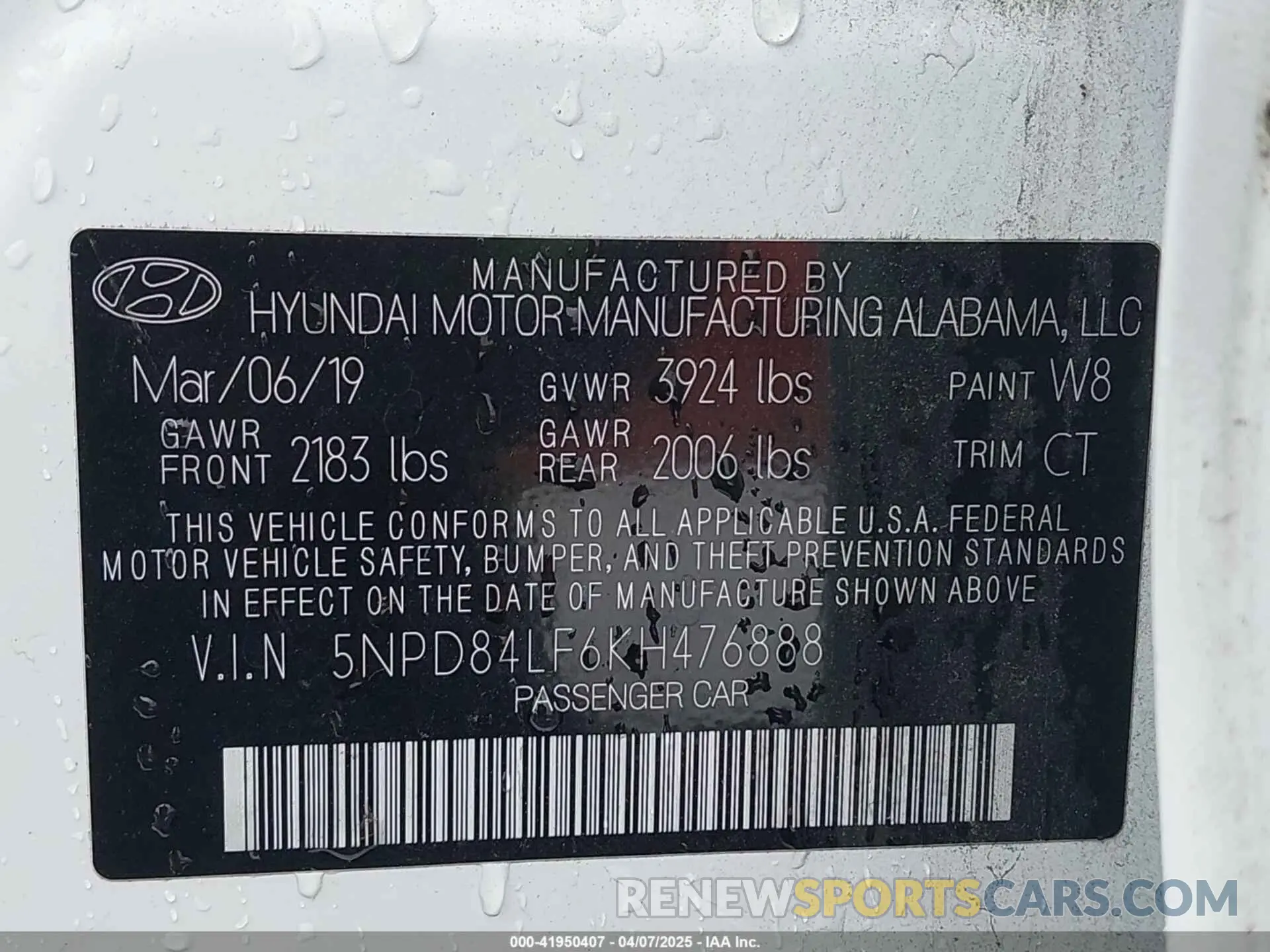 9 Photograph of a damaged car 5NPD84LF6KH476888 HYUNDAI ELANTRA 2019
