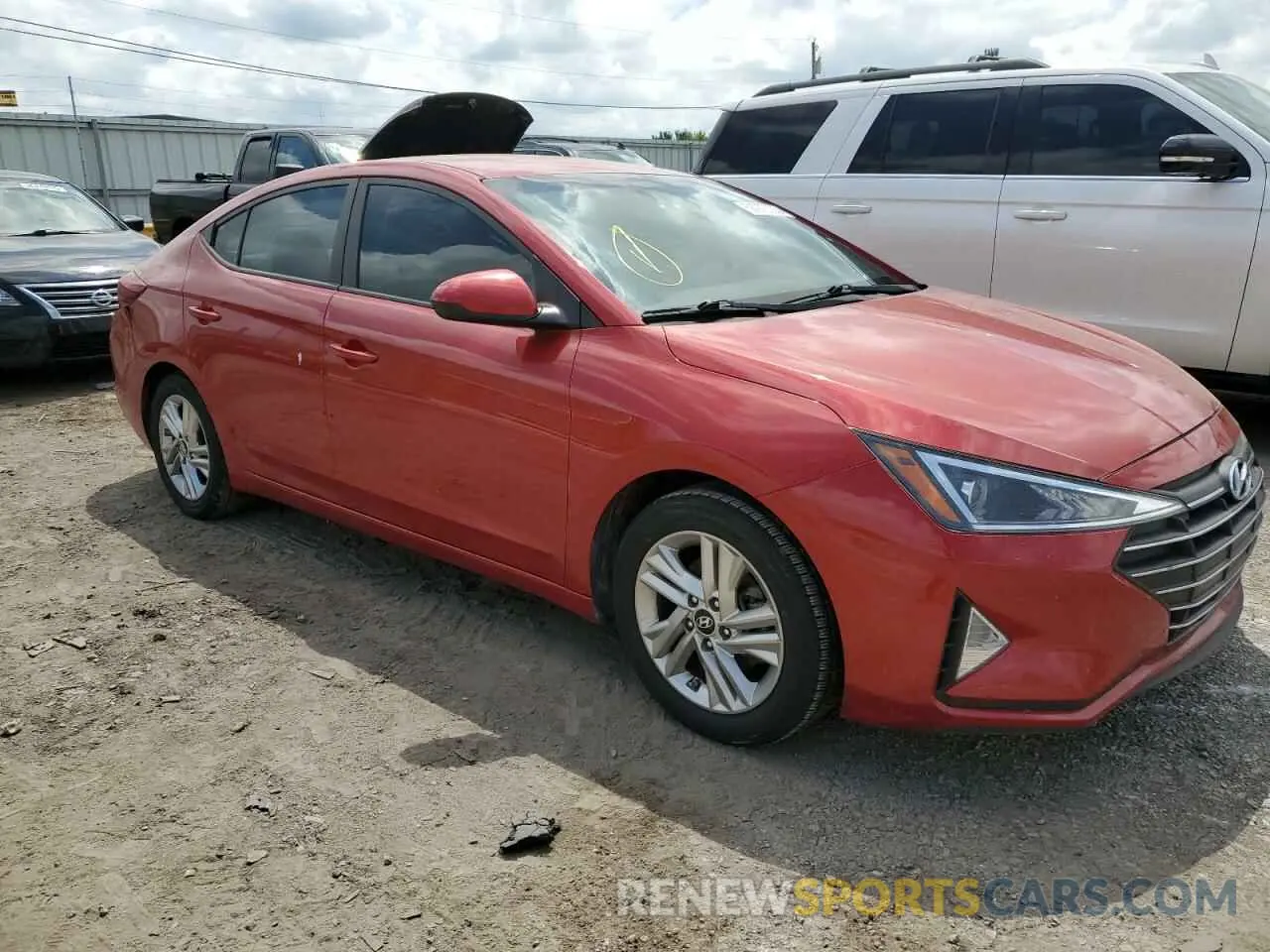 4 Photograph of a damaged car 5NPD84LF6KH477507 HYUNDAI ELANTRA 2019