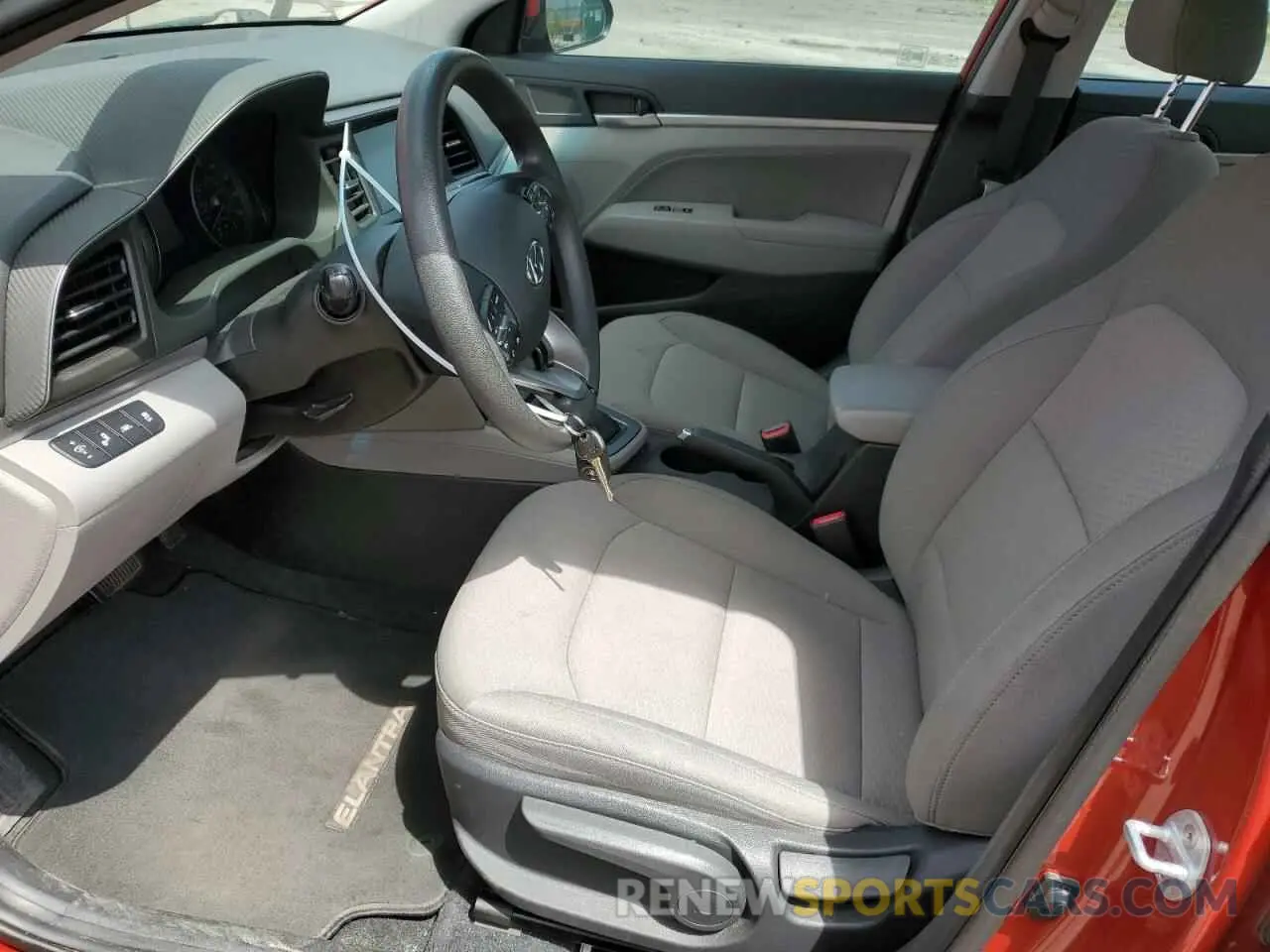 7 Photograph of a damaged car 5NPD84LF6KH477507 HYUNDAI ELANTRA 2019