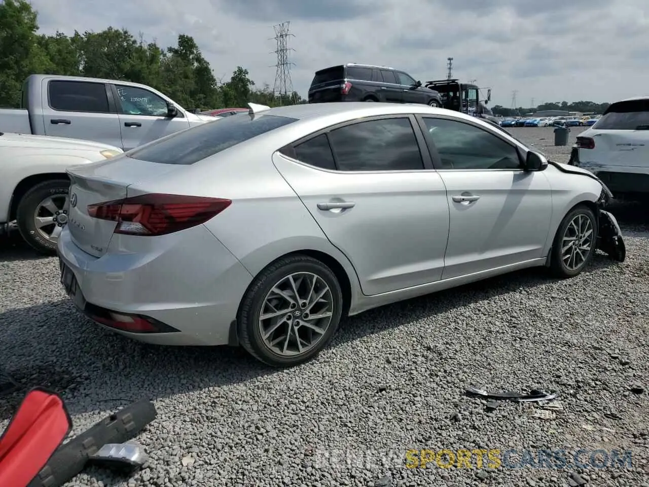 3 Photograph of a damaged car 5NPD84LF6KH488796 HYUNDAI ELANTRA 2019