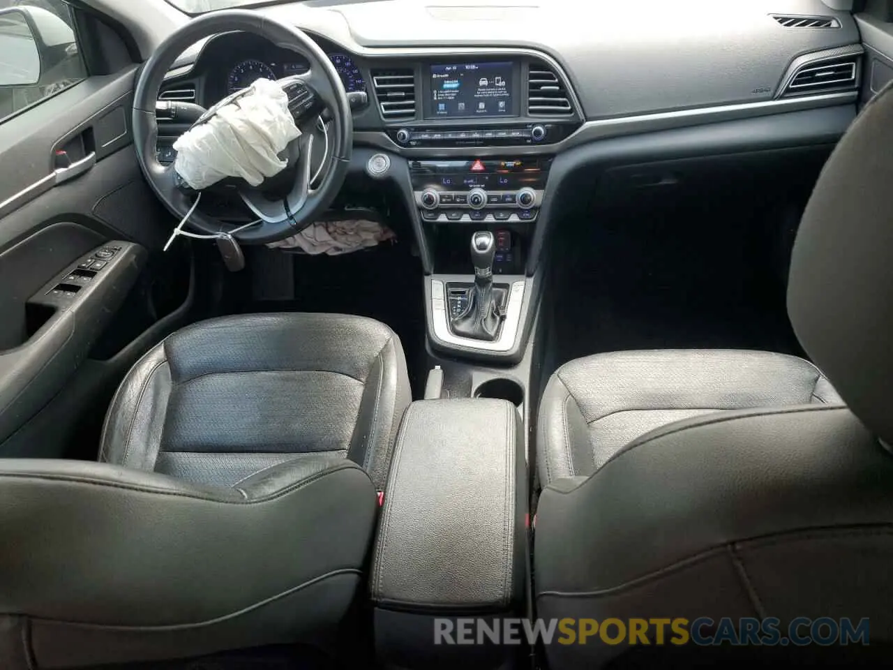 8 Photograph of a damaged car 5NPD84LF6KH488796 HYUNDAI ELANTRA 2019