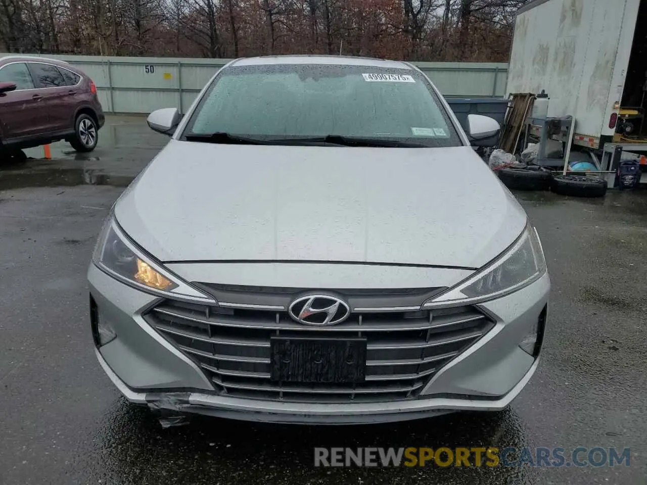 5 Photograph of a damaged car 5NPD84LF7KH420278 HYUNDAI ELANTRA 2019