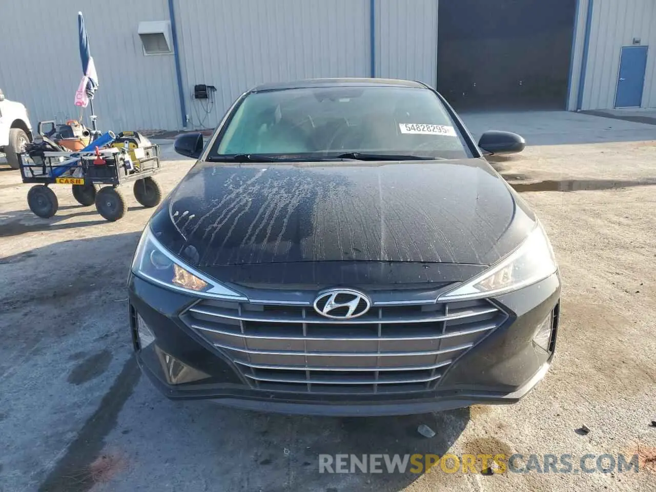 5 Photograph of a damaged car 5NPD84LF7KH420569 HYUNDAI ELANTRA 2019