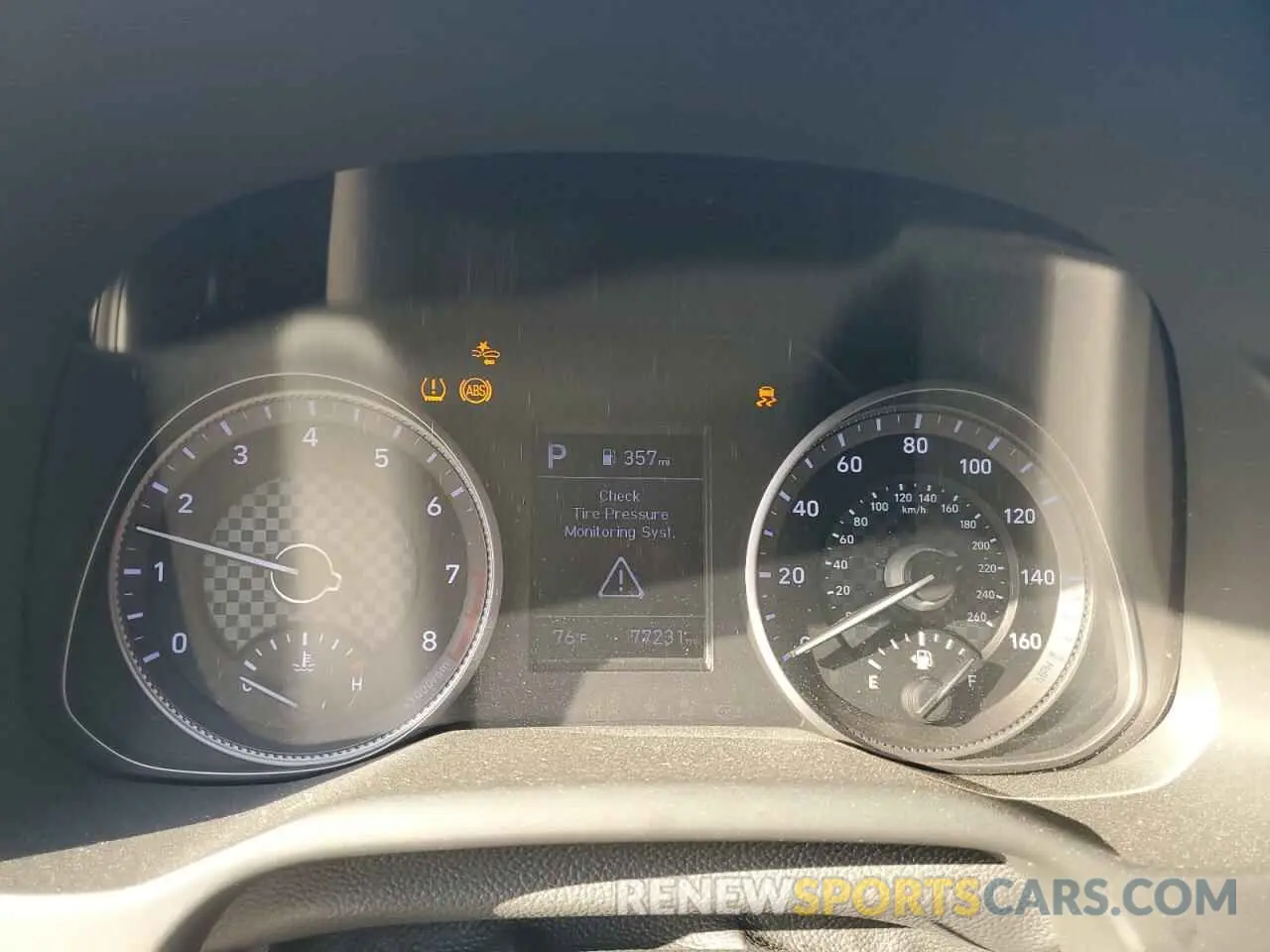 9 Photograph of a damaged car 5NPD84LF7KH420569 HYUNDAI ELANTRA 2019
