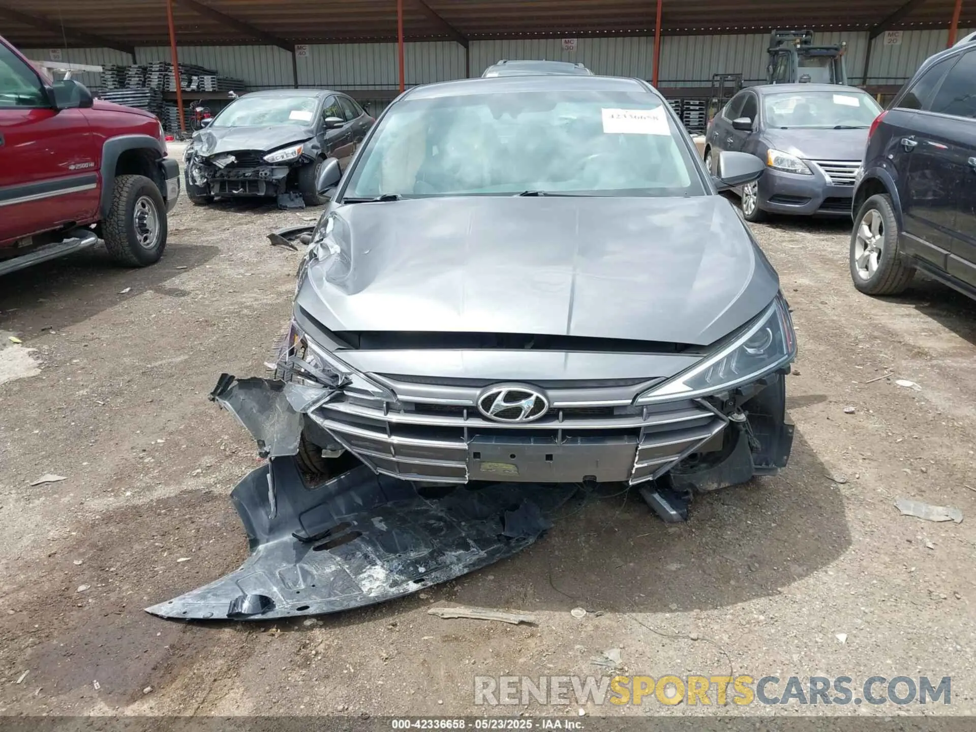 13 Photograph of a damaged car 5NPD84LF7KH422483 HYUNDAI ELANTRA 2019