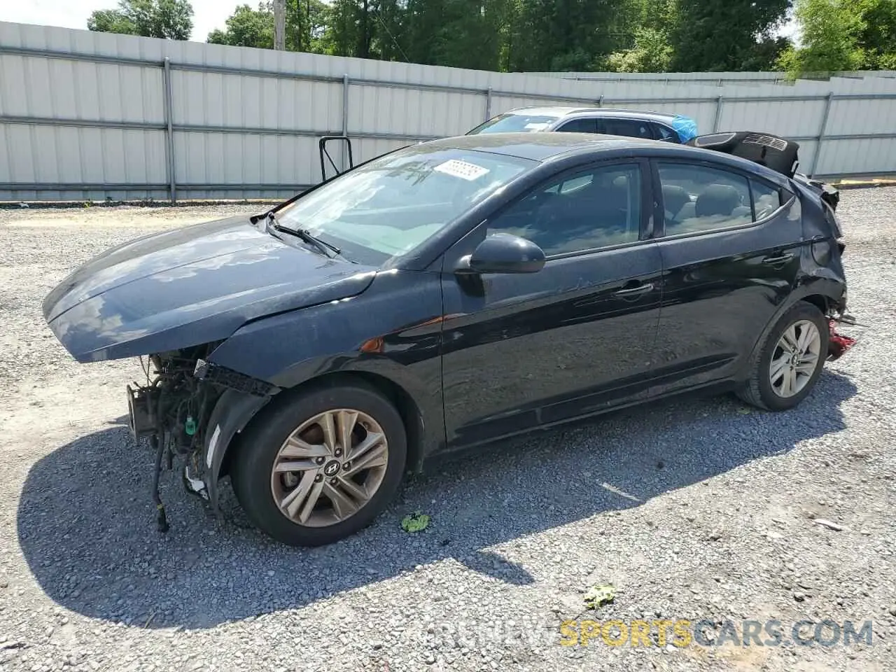 1 Photograph of a damaged car 5NPD84LF7KH422824 HYUNDAI ELANTRA 2019