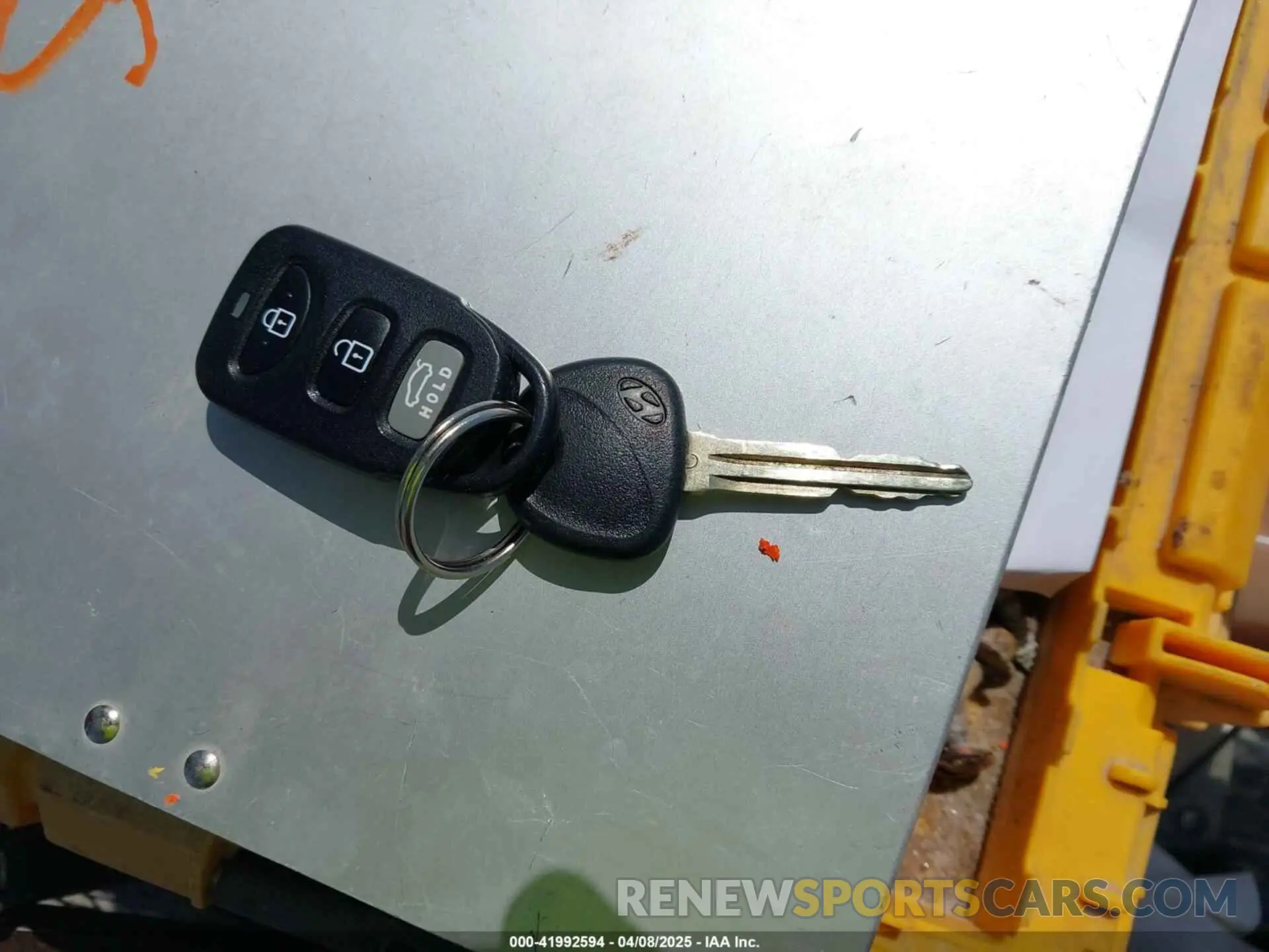11 Photograph of a damaged car 5NPD84LF7KH430261 HYUNDAI ELANTRA 2019