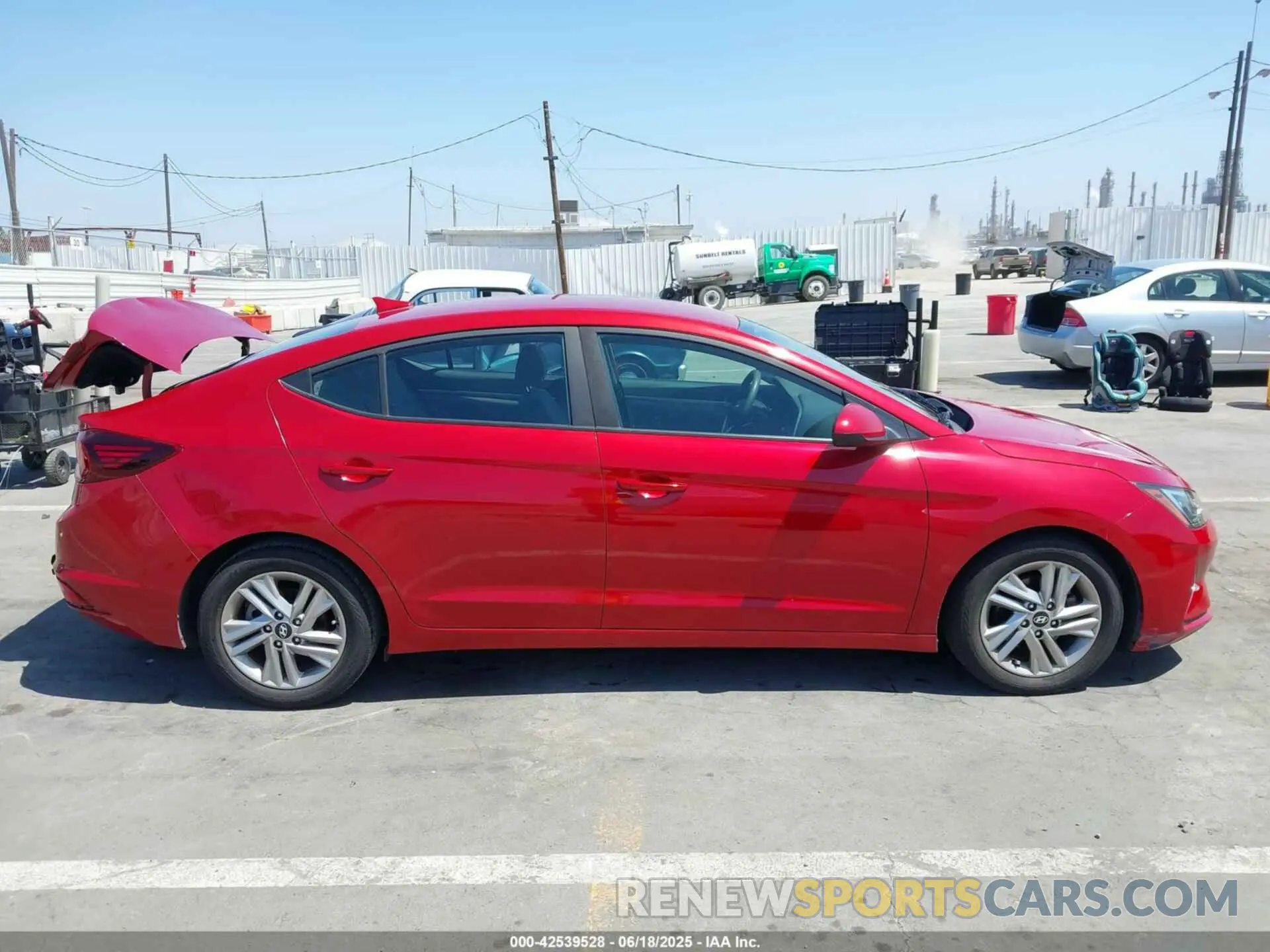13 Photograph of a damaged car 5NPD84LF7KH452406 HYUNDAI ELANTRA 2019