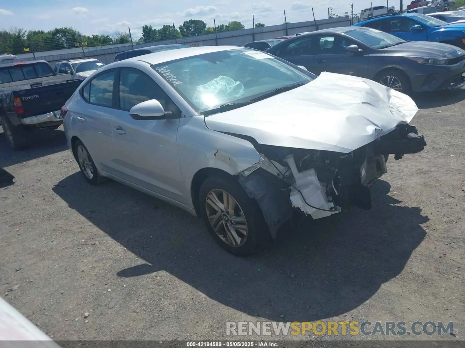 1 Photograph of a damaged car 5NPD84LF7KH459775 HYUNDAI ELANTRA 2019