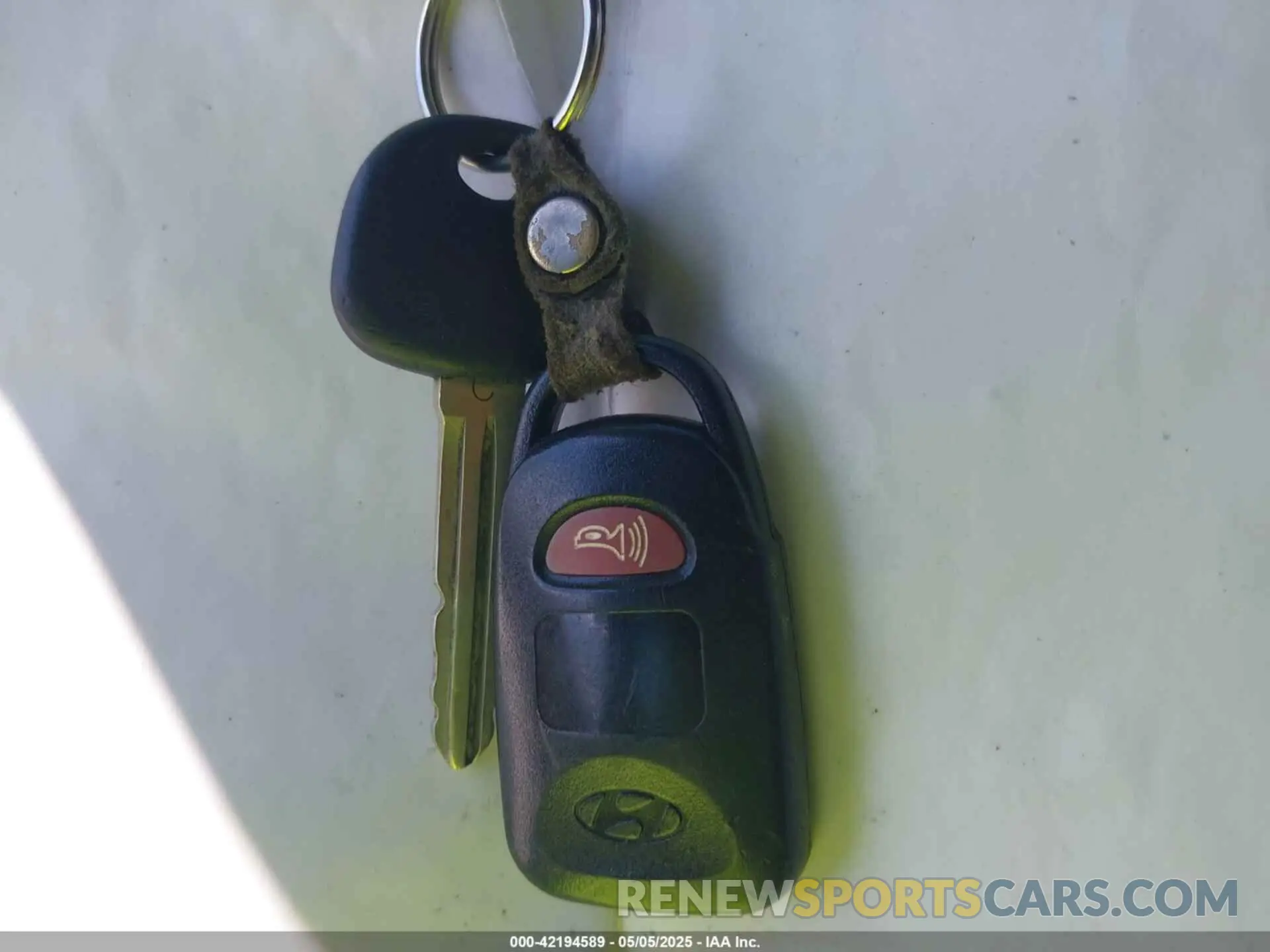 11 Photograph of a damaged car 5NPD84LF7KH459775 HYUNDAI ELANTRA 2019