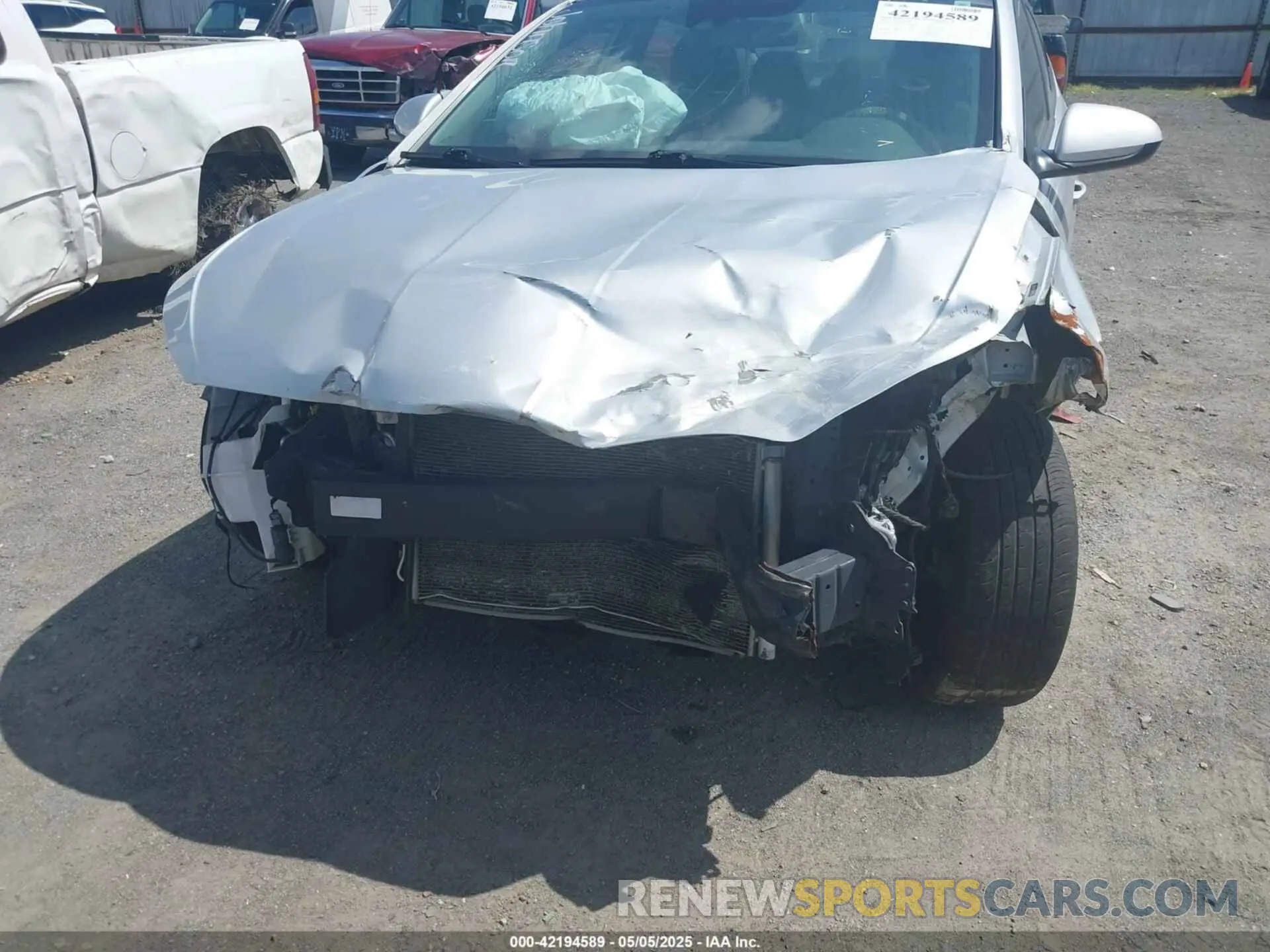 6 Photograph of a damaged car 5NPD84LF7KH459775 HYUNDAI ELANTRA 2019