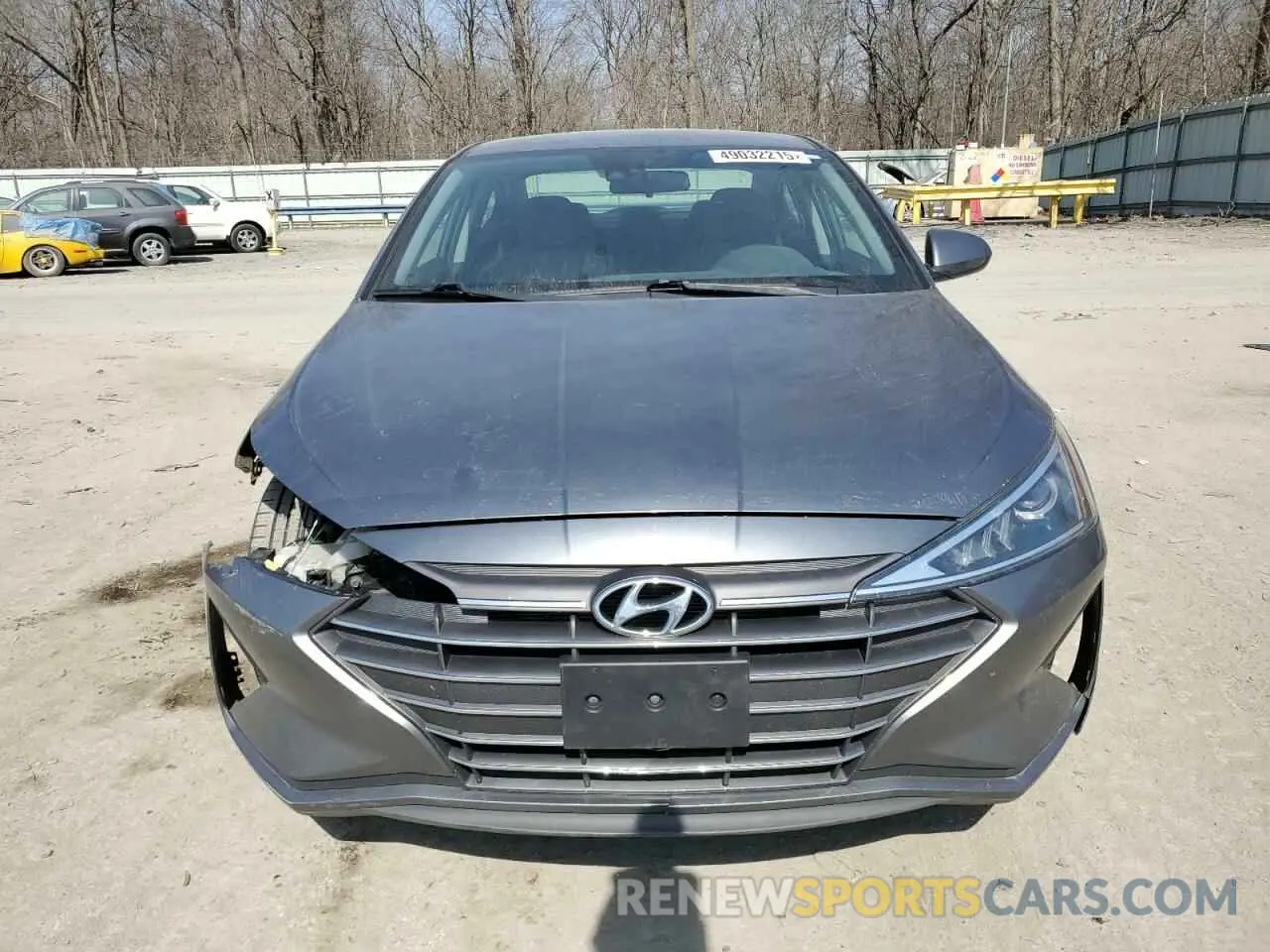 5 Photograph of a damaged car 5NPD84LF7KH472235 HYUNDAI ELANTRA 2019