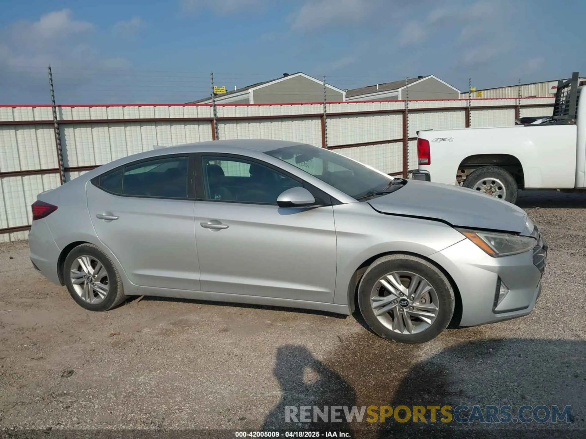 13 Photograph of a damaged car 5NPD84LF8KH404381 HYUNDAI ELANTRA 2019