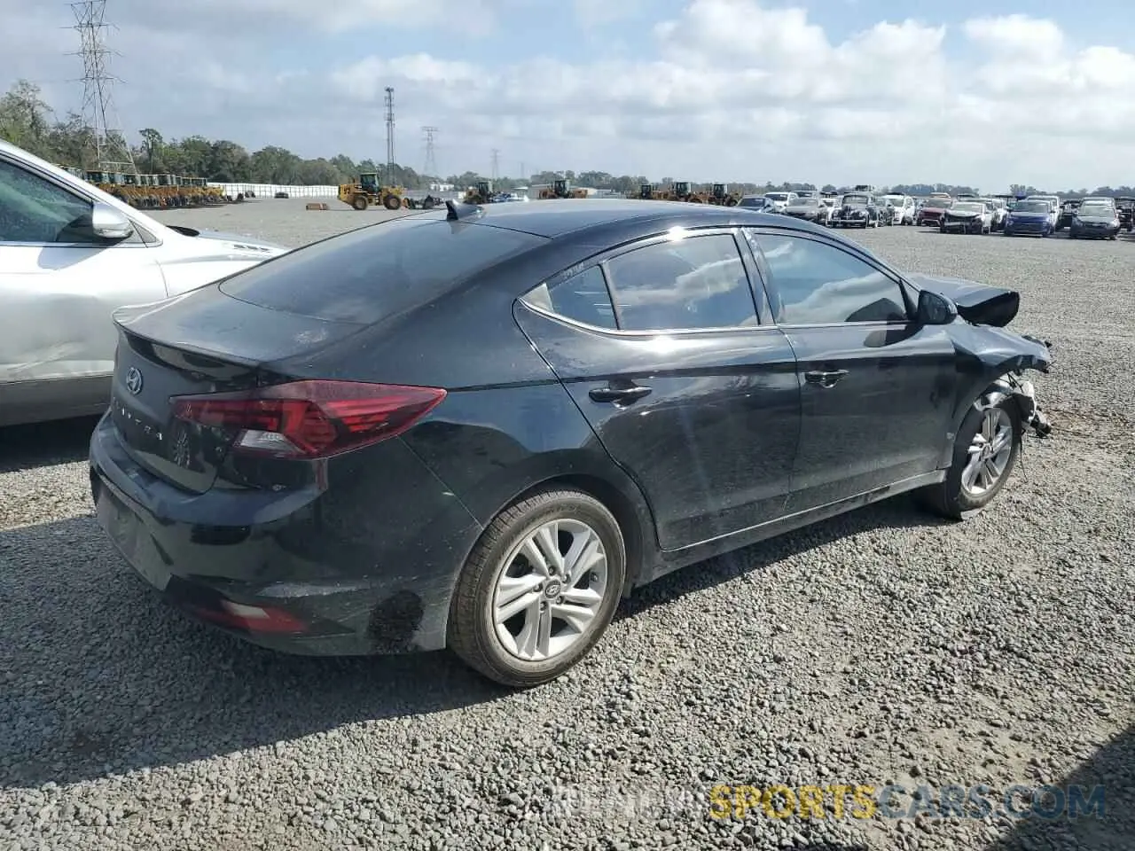3 Photograph of a damaged car 5NPD84LF8KH405269 HYUNDAI ELANTRA 2019