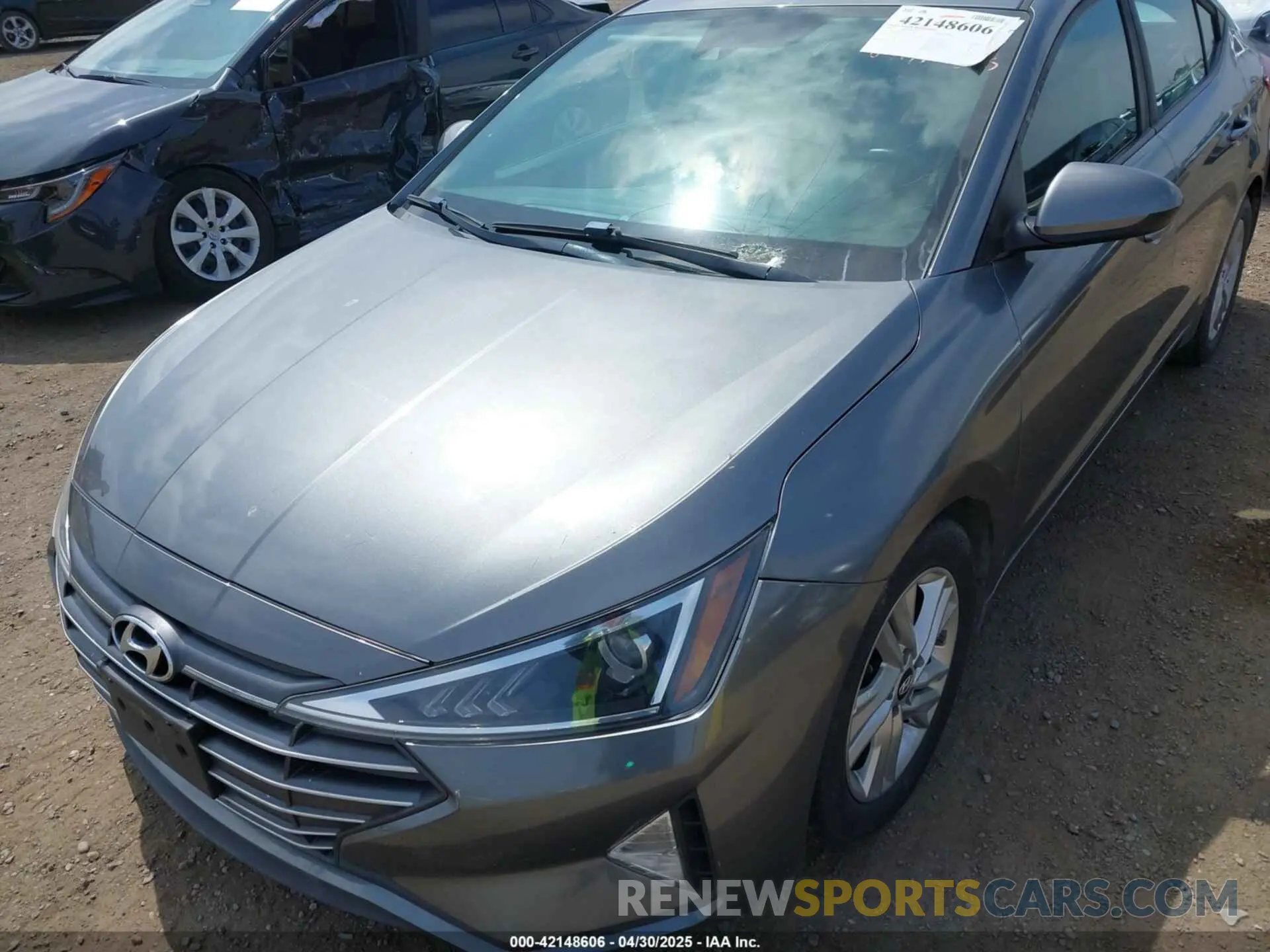6 Photograph of a damaged car 5NPD84LF8KH414733 HYUNDAI ELANTRA 2019