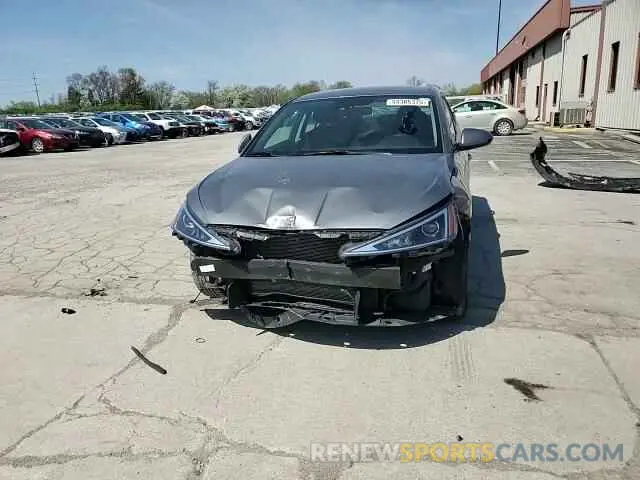 14 Photograph of a damaged car 5NPD84LF8KH422959 HYUNDAI ELANTRA 2019