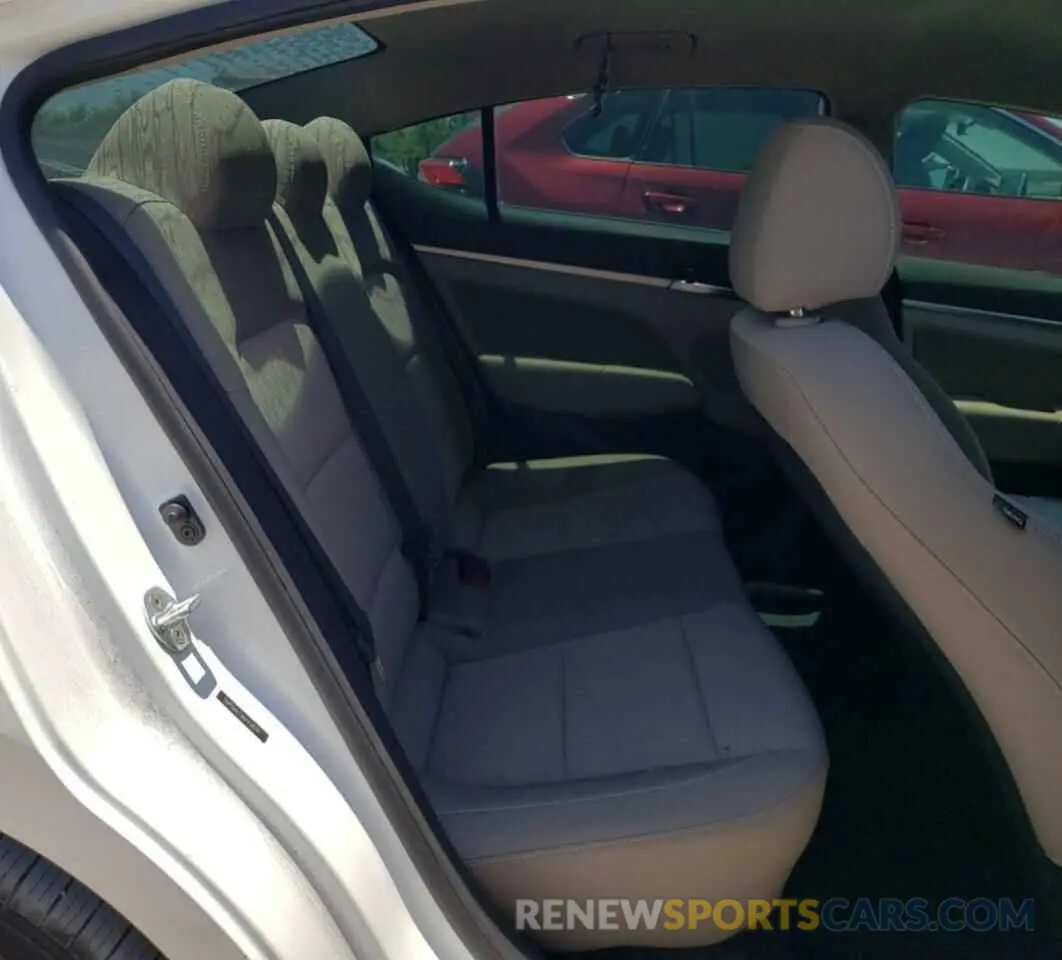 10 Photograph of a damaged car 5NPD84LF8KH438241 HYUNDAI ELANTRA 2019