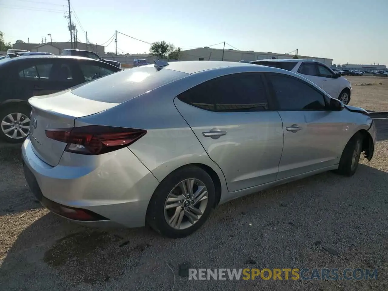 3 Photograph of a damaged car 5NPD84LF8KH443052 HYUNDAI ELANTRA 2019