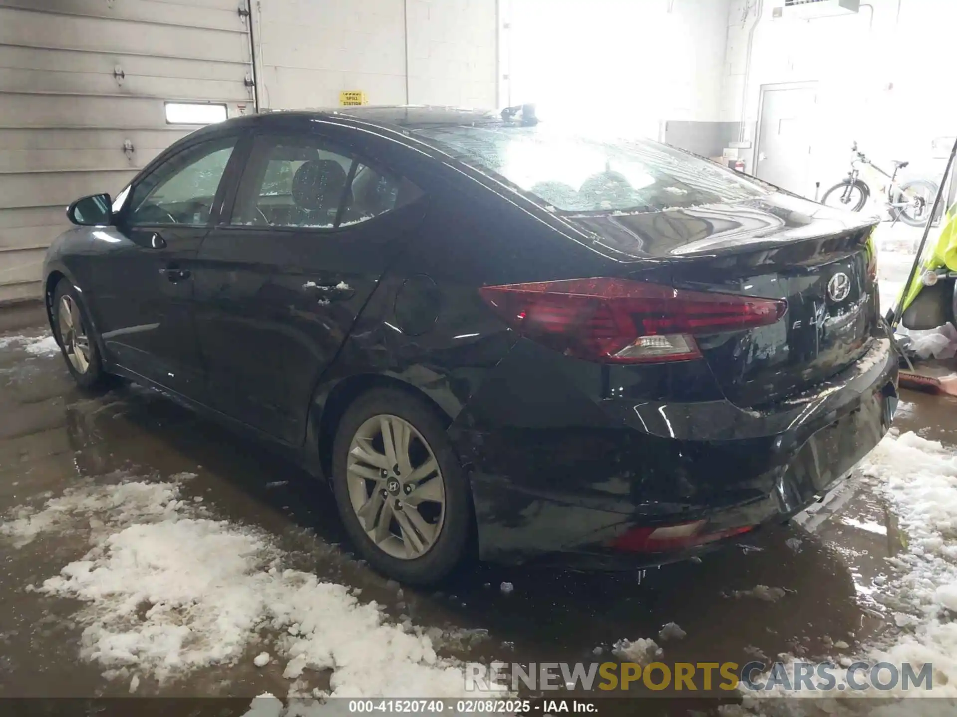 3 Photograph of a damaged car 5NPD84LF8KH443942 HYUNDAI ELANTRA 2019