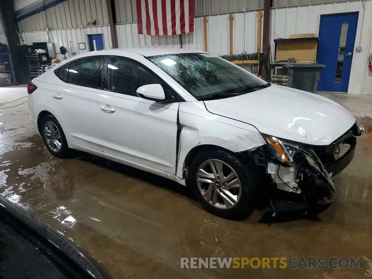 4 Photograph of a damaged car 5NPD84LF8KH444296 HYUNDAI ELANTRA 2019