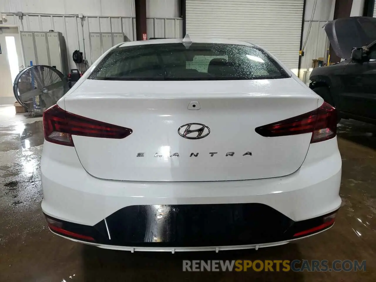 6 Photograph of a damaged car 5NPD84LF8KH444296 HYUNDAI ELANTRA 2019