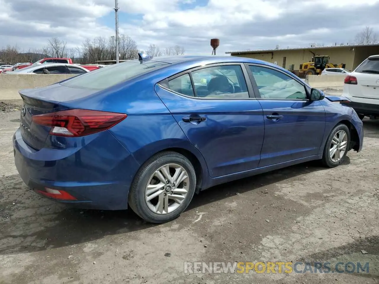 3 Photograph of a damaged car 5NPD84LF8KH473703 HYUNDAI ELANTRA 2019