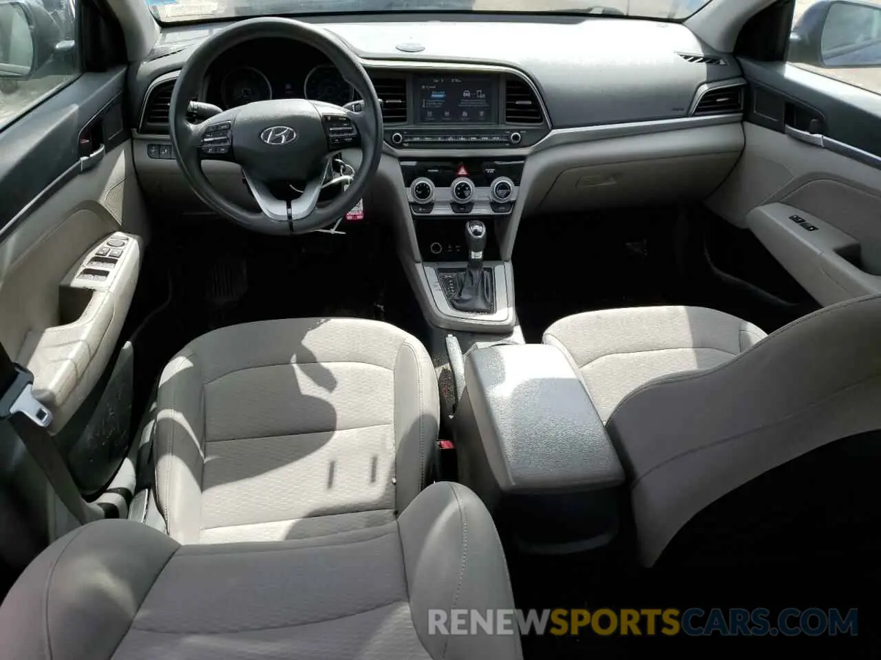 8 Photograph of a damaged car 5NPD84LF8KH473703 HYUNDAI ELANTRA 2019