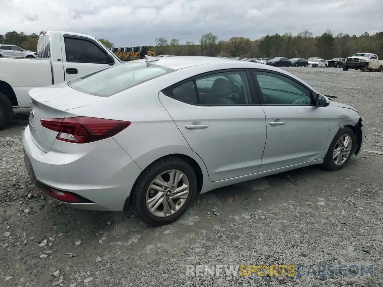 3 Photograph of a damaged car 5NPD84LF8KH481803 HYUNDAI ELANTRA 2019