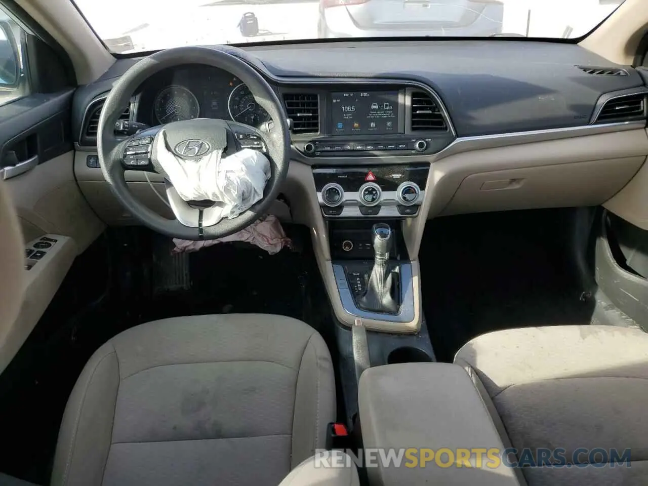 8 Photograph of a damaged car 5NPD84LF9KH412179 HYUNDAI ELANTRA 2019