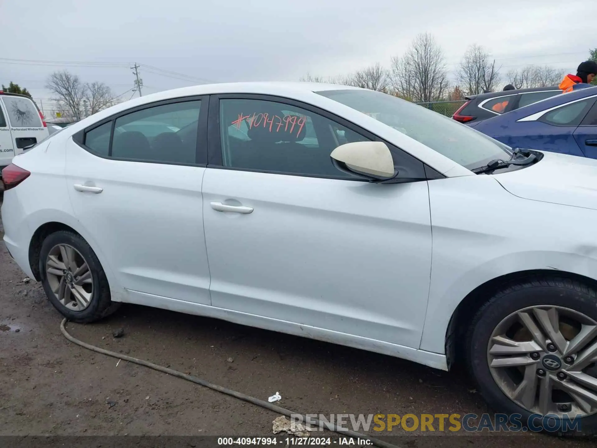 13 Photograph of a damaged car 5NPD84LF9KH431914 HYUNDAI ELANTRA 2019