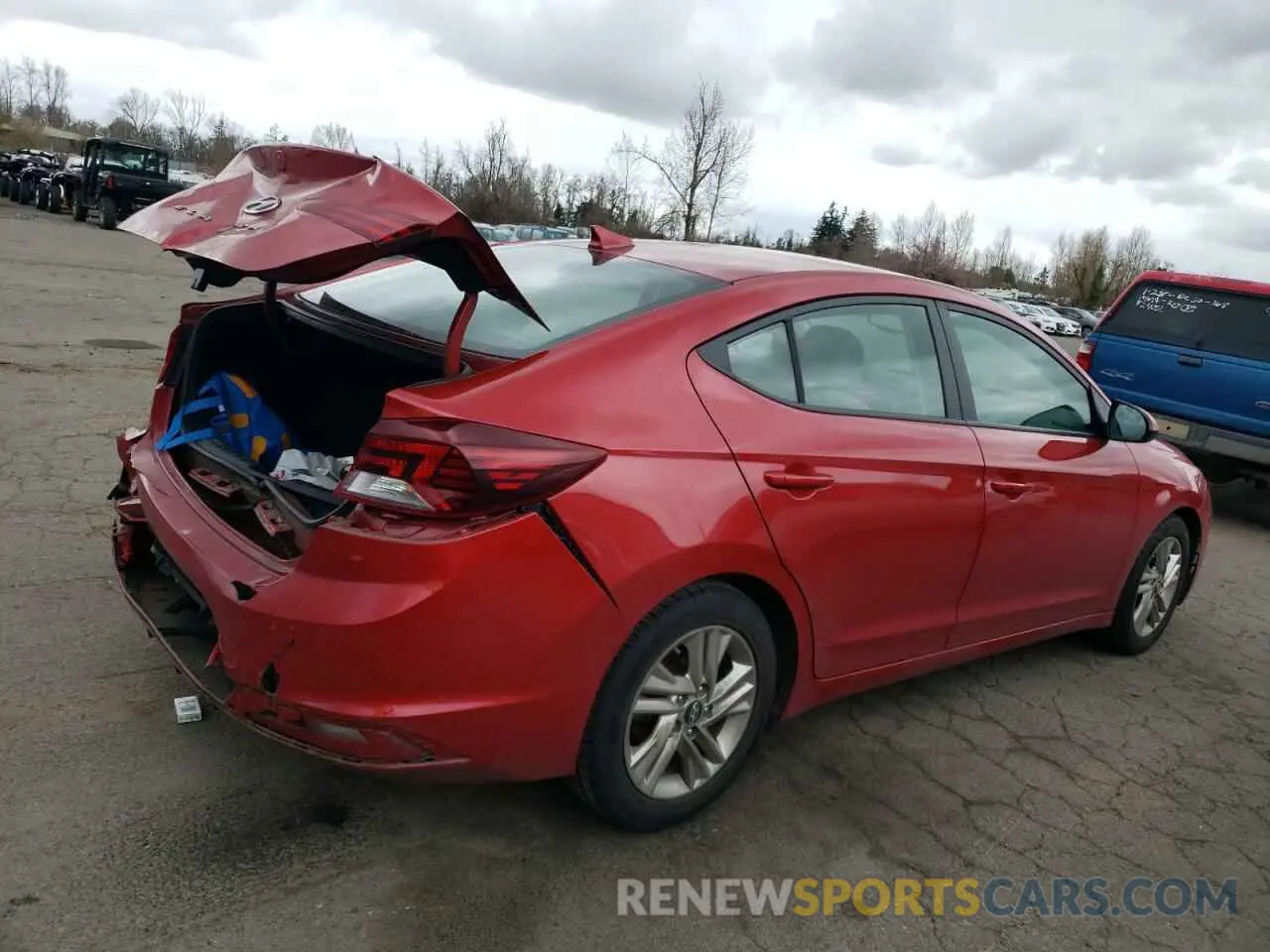 3 Photograph of a damaged car 5NPD84LF9KH440404 HYUNDAI ELANTRA 2019