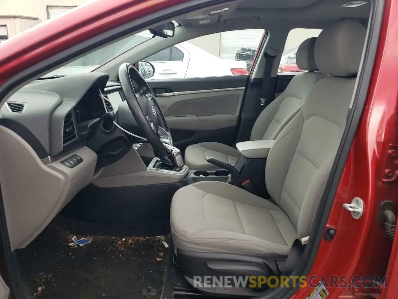 7 Photograph of a damaged car 5NPD84LF9KH440404 HYUNDAI ELANTRA 2019