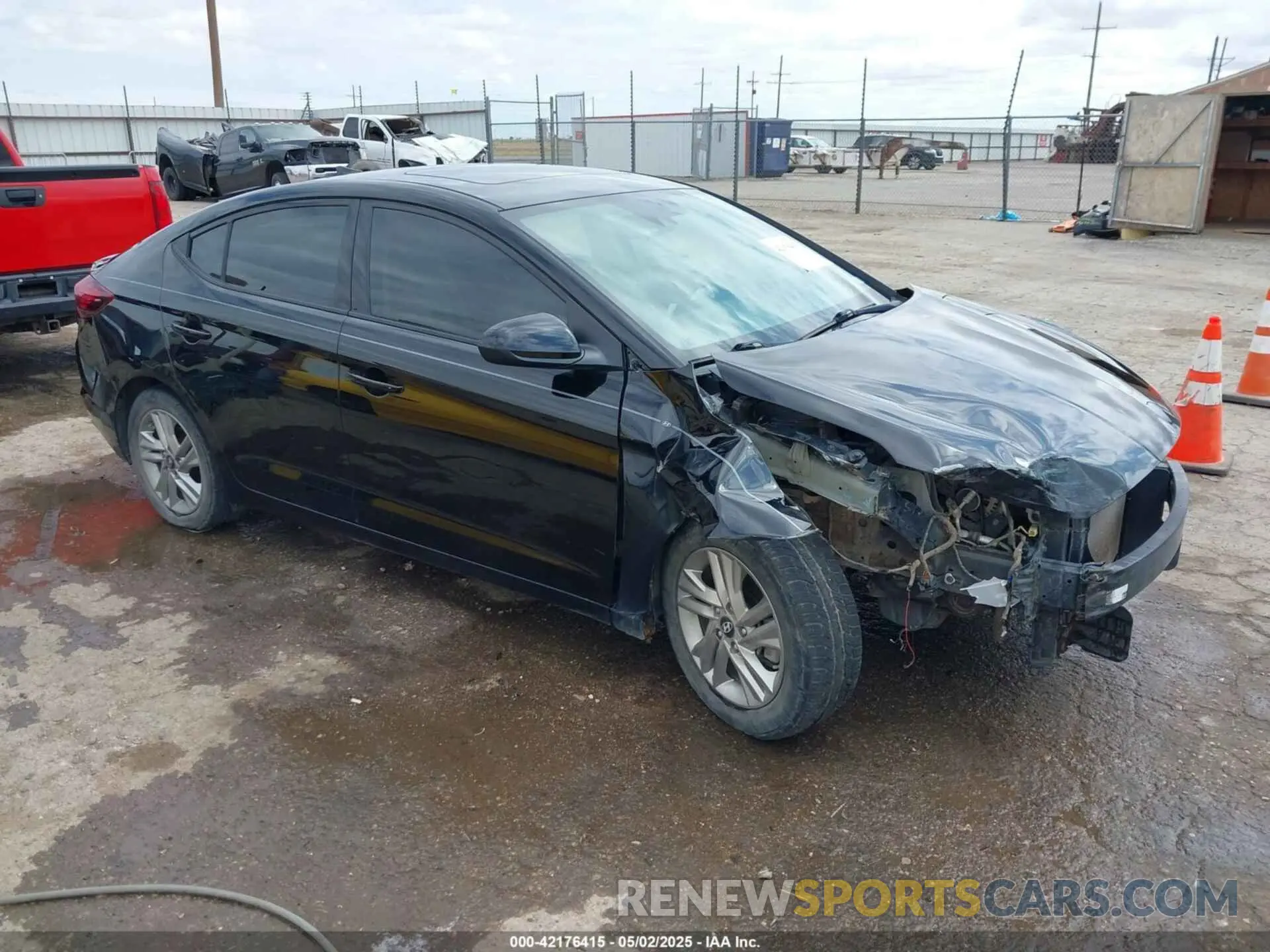 1 Photograph of a damaged car 5NPD84LF9KH442881 HYUNDAI ELANTRA 2019