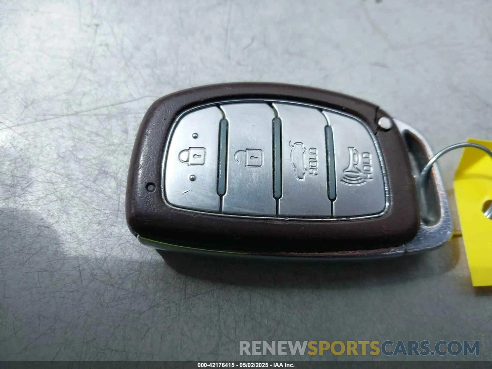 11 Photograph of a damaged car 5NPD84LF9KH442881 HYUNDAI ELANTRA 2019