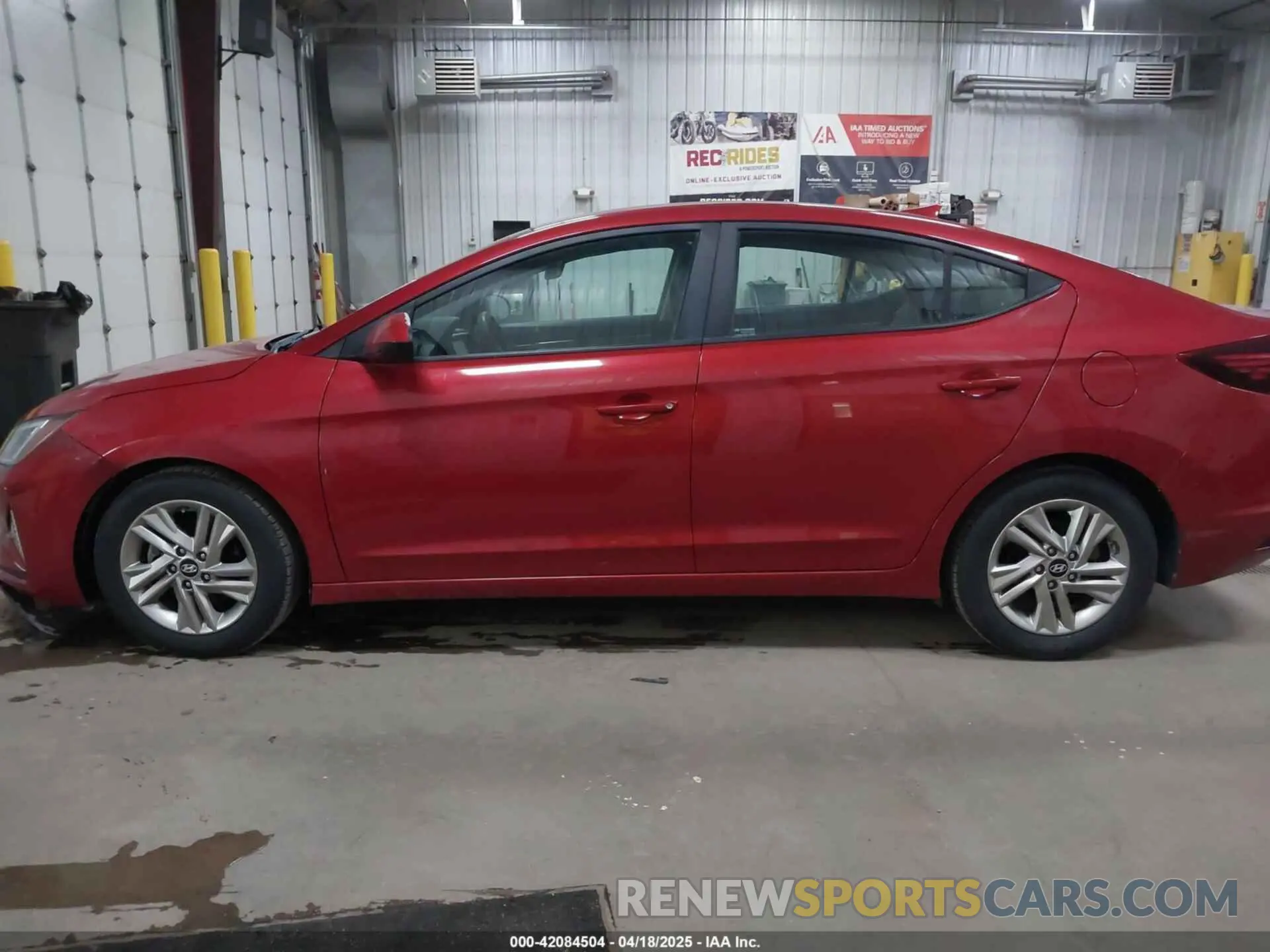 14 Photograph of a damaged car 5NPD84LF9KH446011 HYUNDAI ELANTRA 2019