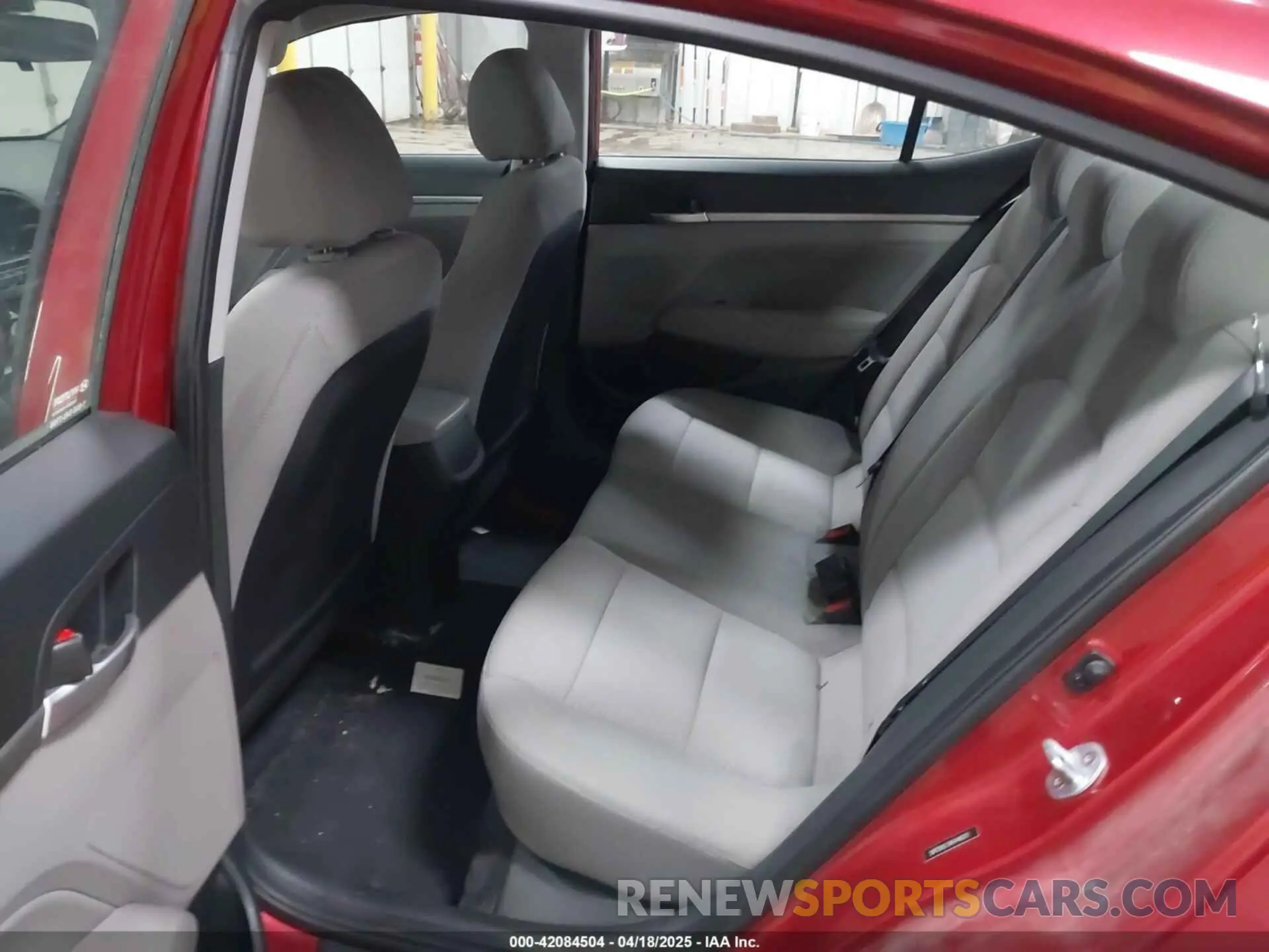 8 Photograph of a damaged car 5NPD84LF9KH446011 HYUNDAI ELANTRA 2019
