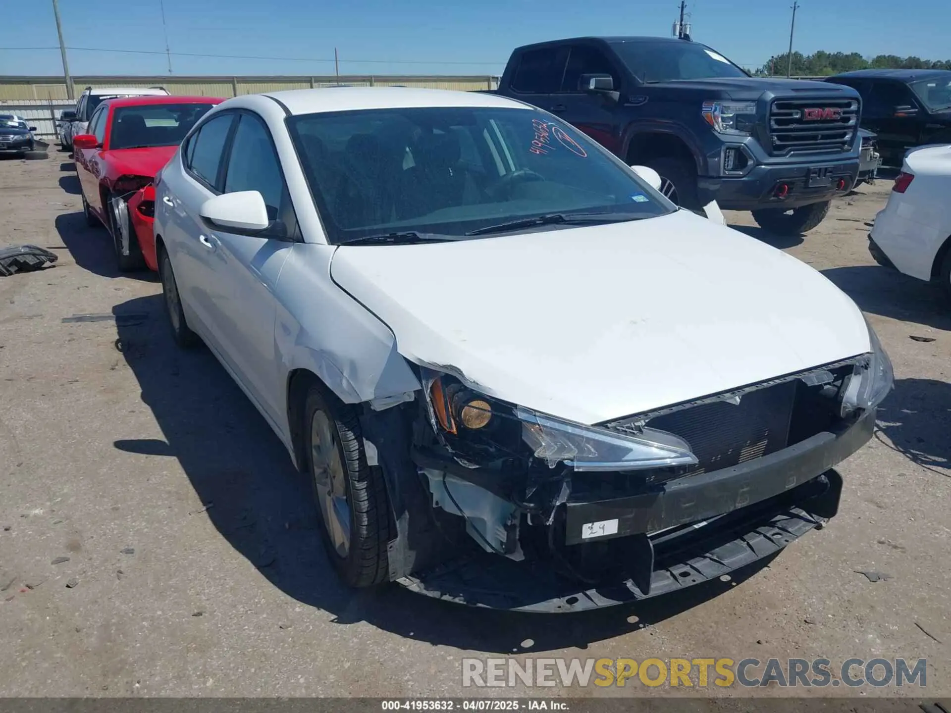 1 Photograph of a damaged car 5NPD84LF9KH458935 HYUNDAI ELANTRA 2019