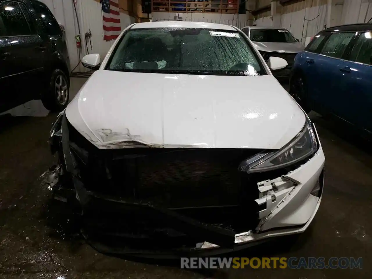 5 Photograph of a damaged car 5NPD84LF9KH462970 HYUNDAI ELANTRA 2019