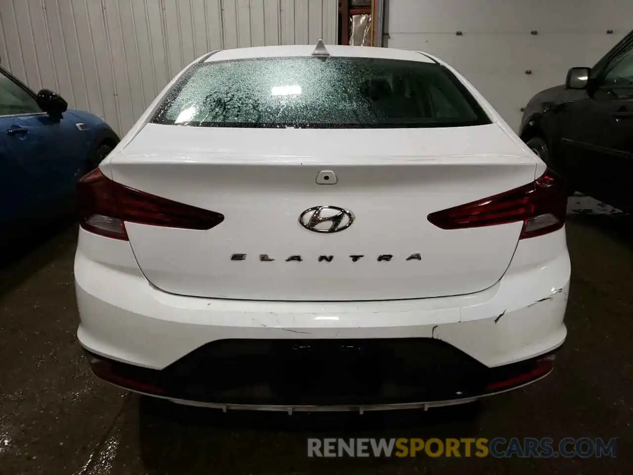 6 Photograph of a damaged car 5NPD84LF9KH462970 HYUNDAI ELANTRA 2019