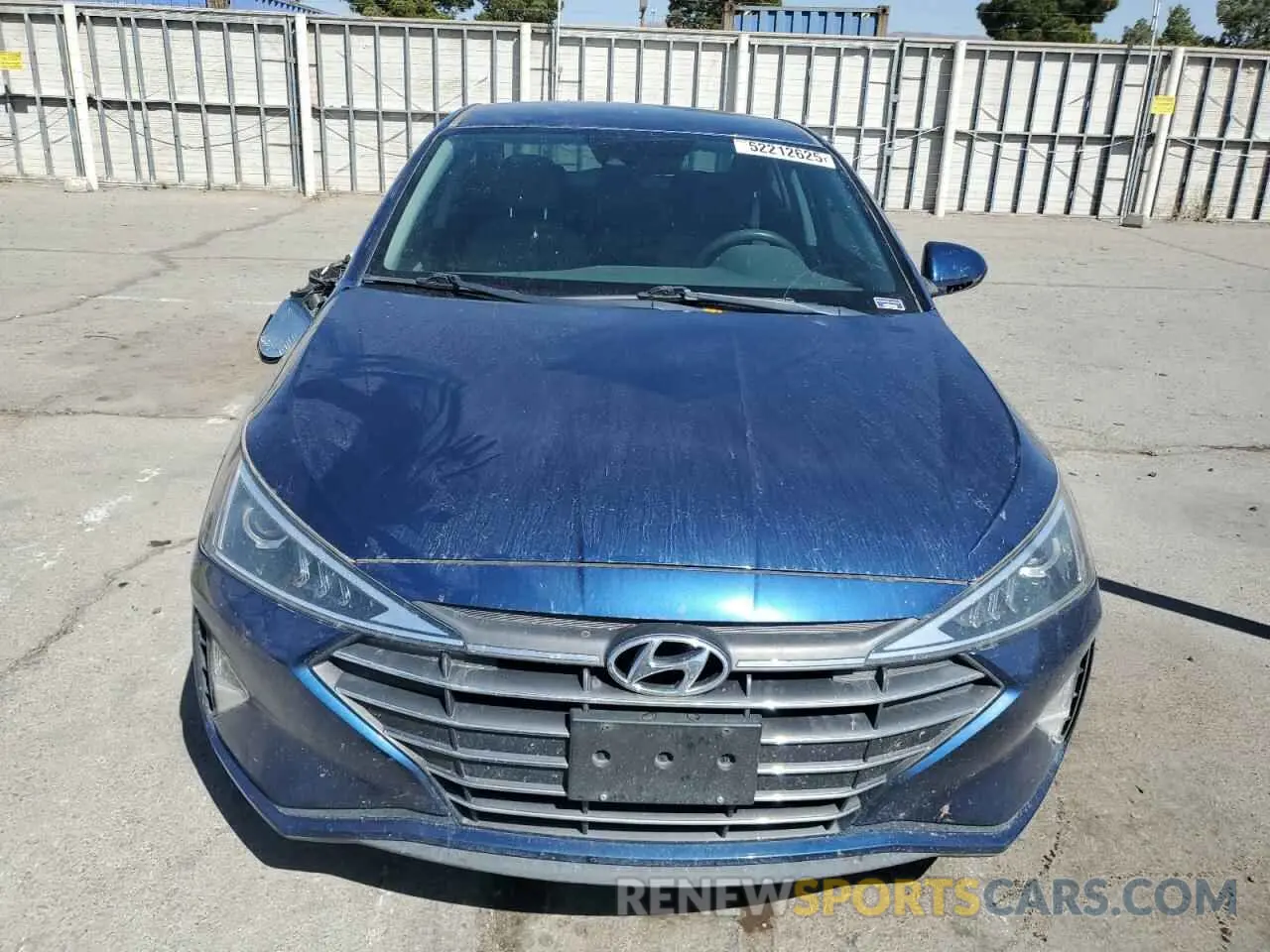 5 Photograph of a damaged car 5NPD84LF9KH469143 HYUNDAI ELANTRA 2019