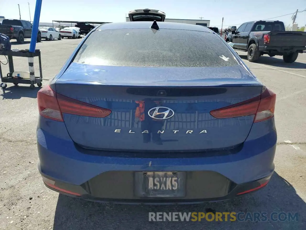 6 Photograph of a damaged car 5NPD84LF9KH469143 HYUNDAI ELANTRA 2019