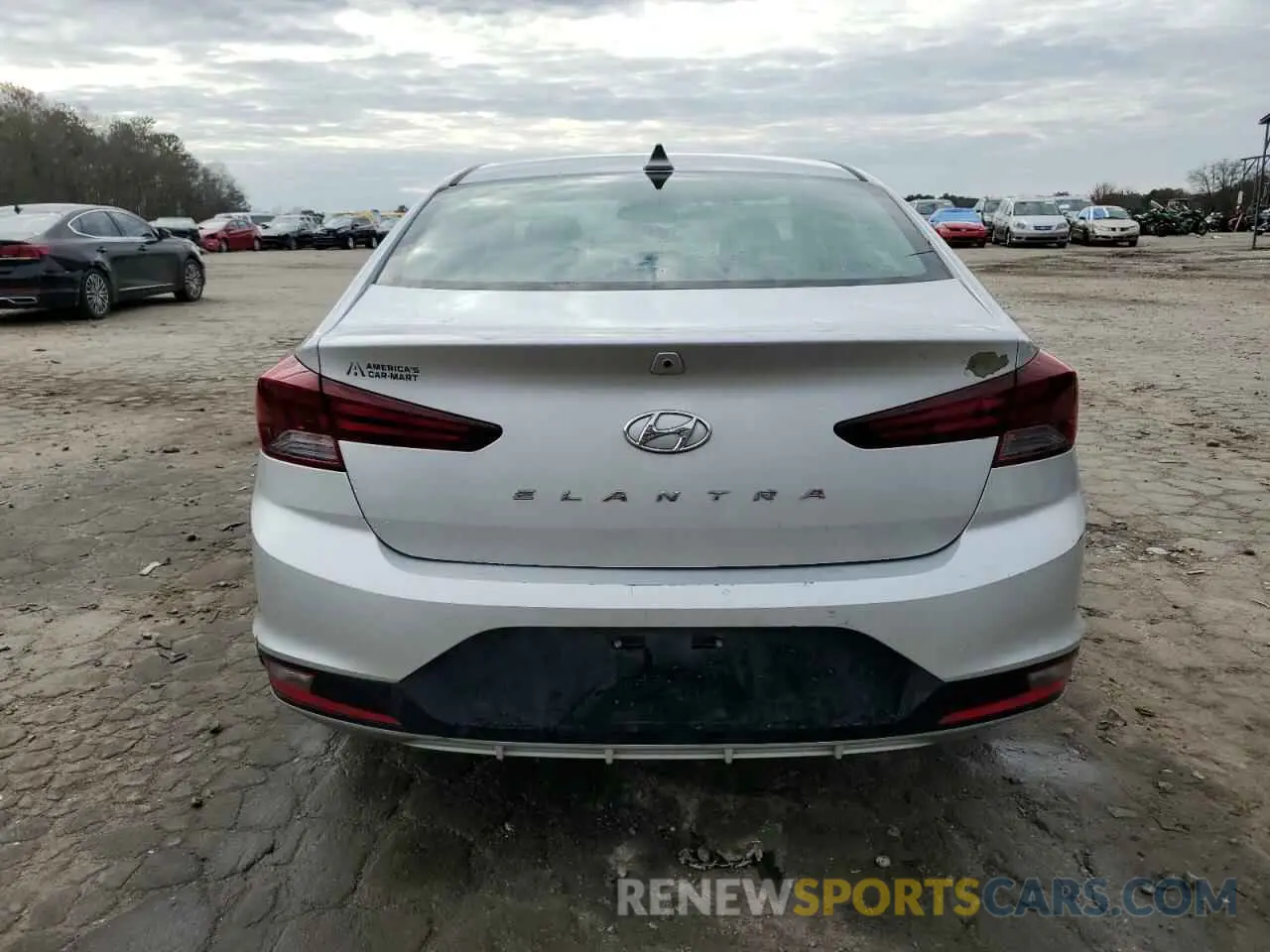 6 Photograph of a damaged car 5NPD84LF9KH470230 HYUNDAI ELANTRA 2019