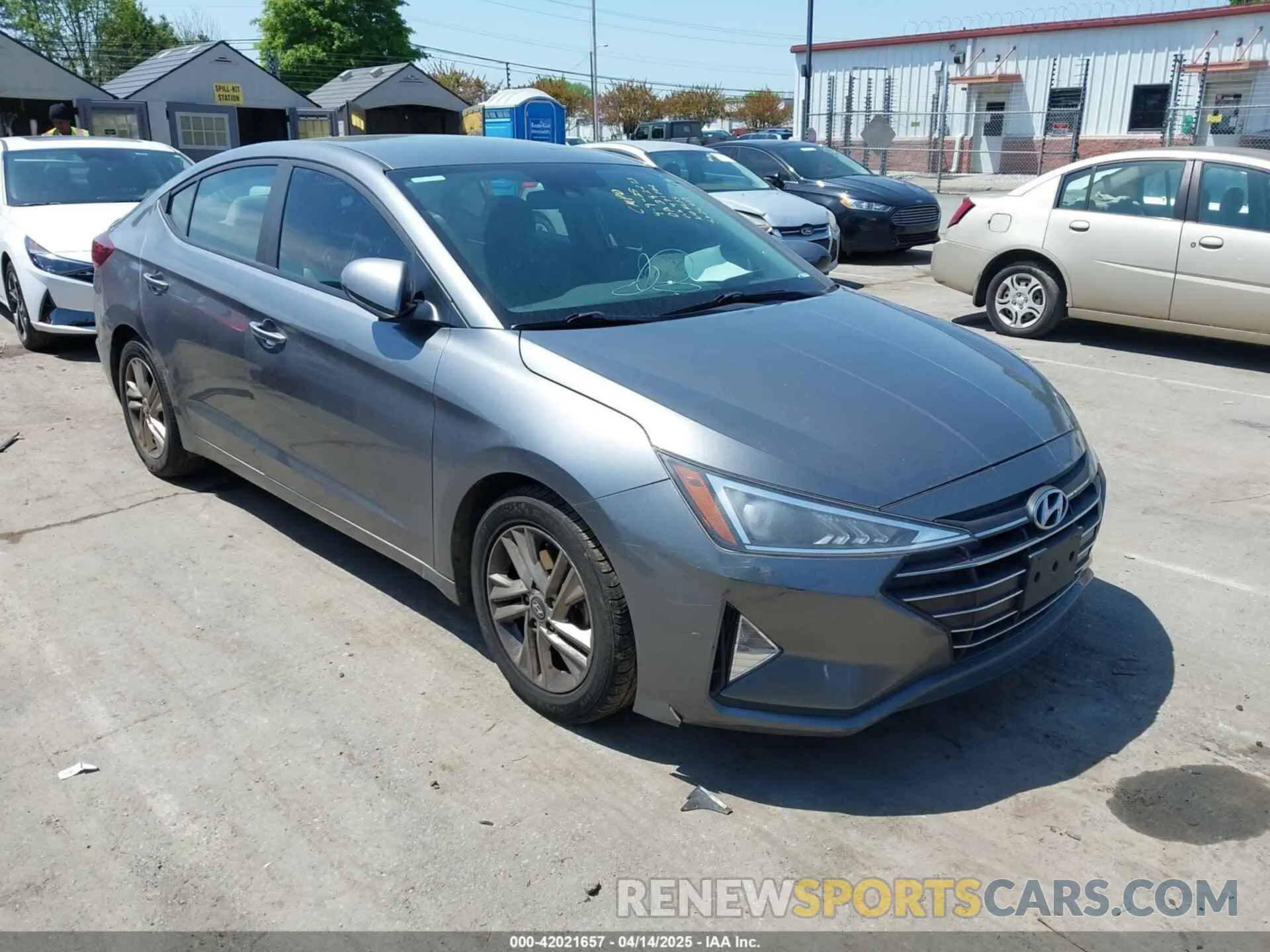 1 Photograph of a damaged car 5NPD84LF9KH471782 HYUNDAI ELANTRA 2019