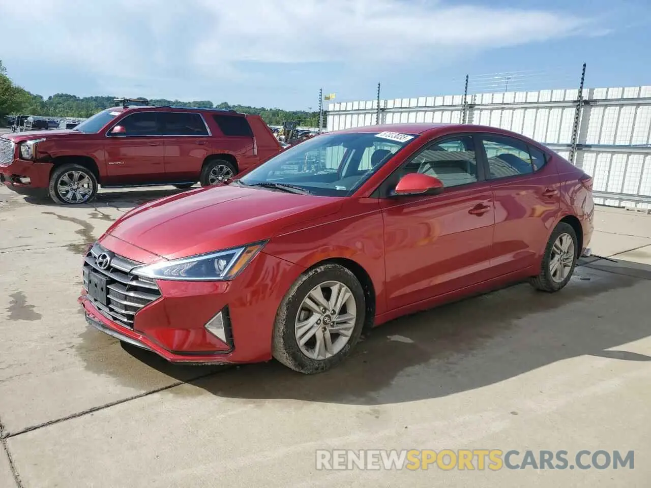 1 Photograph of a damaged car 5NPD84LF9KH476111 HYUNDAI ELANTRA 2019