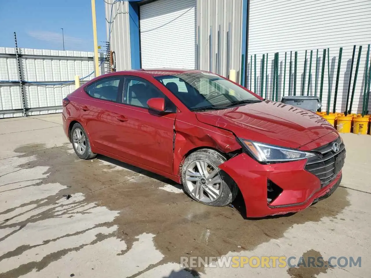 4 Photograph of a damaged car 5NPD84LF9KH476111 HYUNDAI ELANTRA 2019