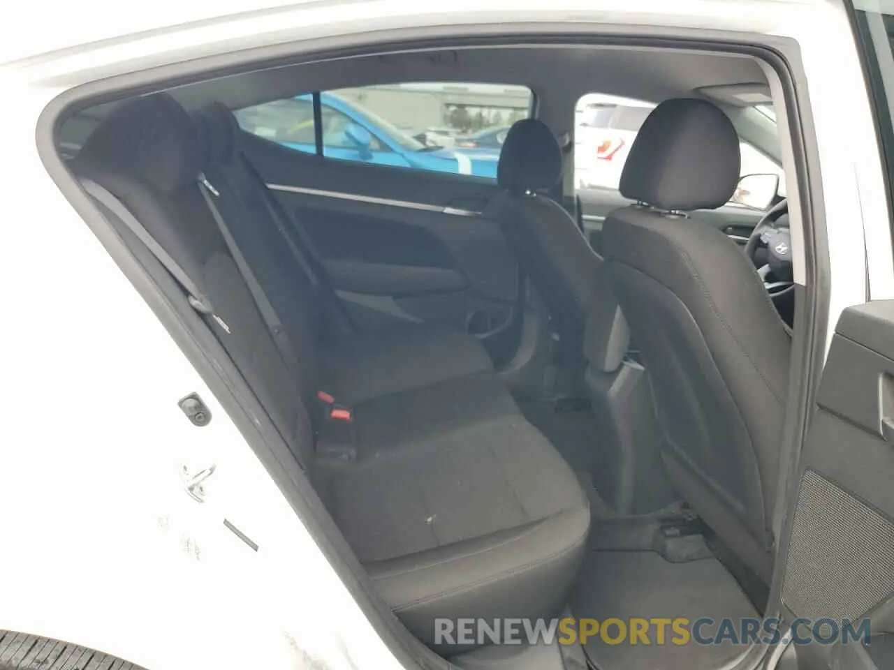 11 Photograph of a damaged car 5NPD84LF9KH489053 HYUNDAI ELANTRA 2019