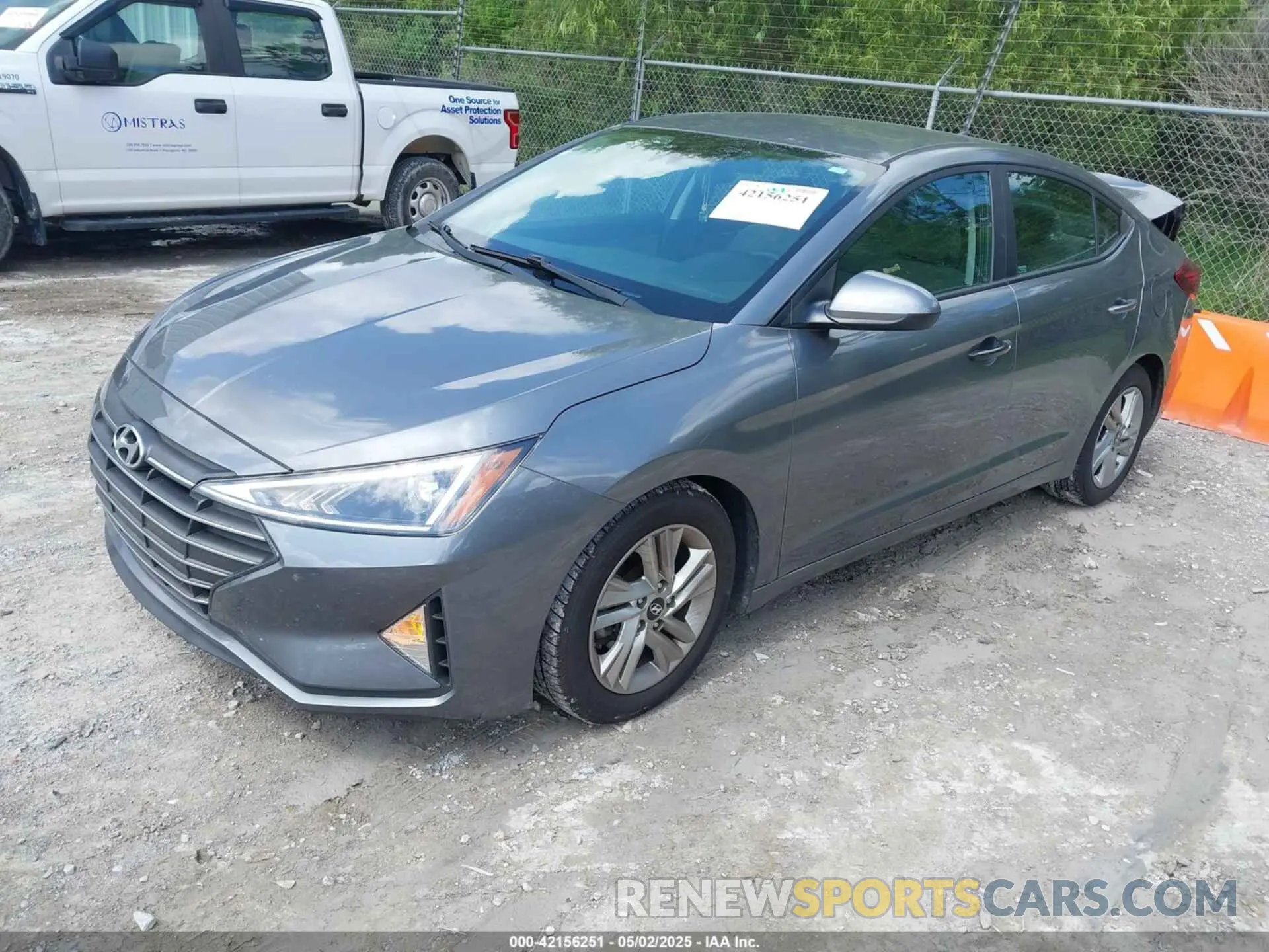 2 Photograph of a damaged car 5NPD84LFXKH403877 HYUNDAI ELANTRA 2019